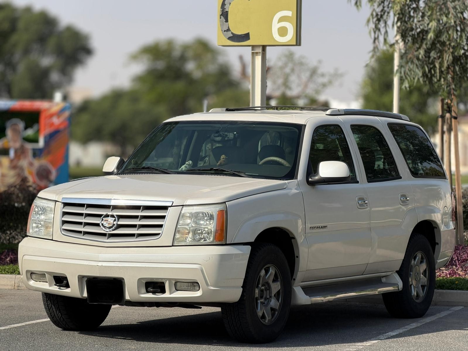 Cadillac Escalade 2005 - Image 3