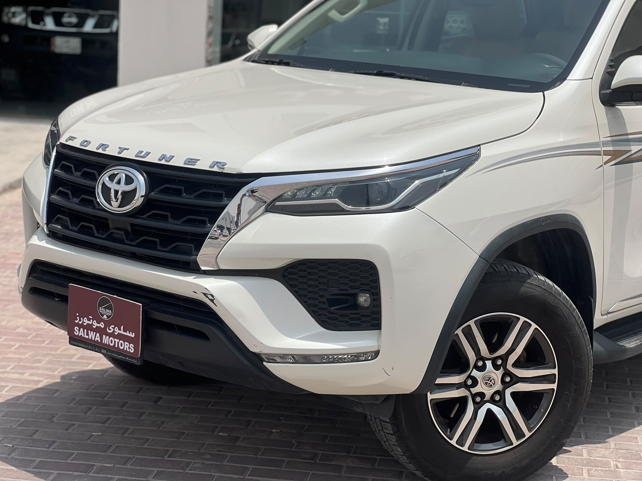 Toyota Fortuner V6 2021 - Image 3