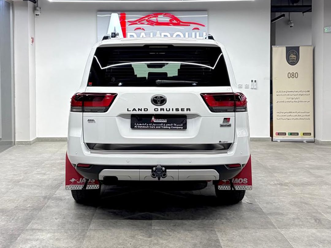 Toyota Land Cruiser GR TWIN TURBO 2026 - Image 4