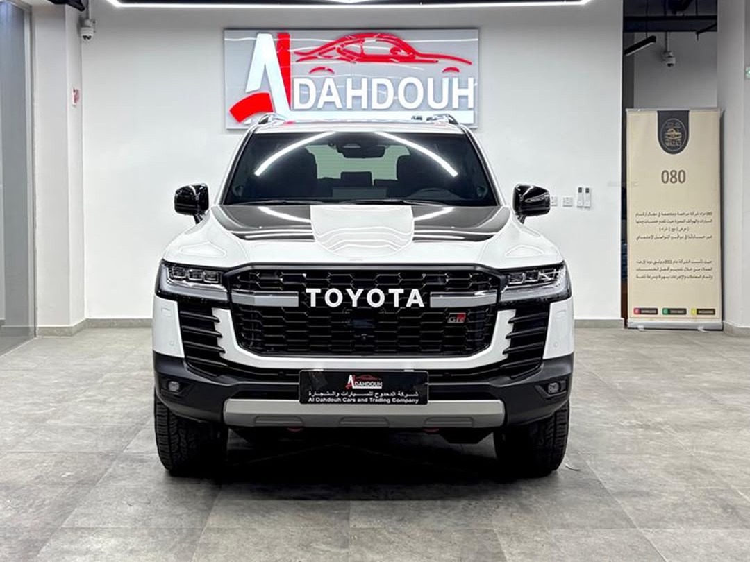 Toyota Land Cruiser GR TWIN TURBO 2026 - Image 2