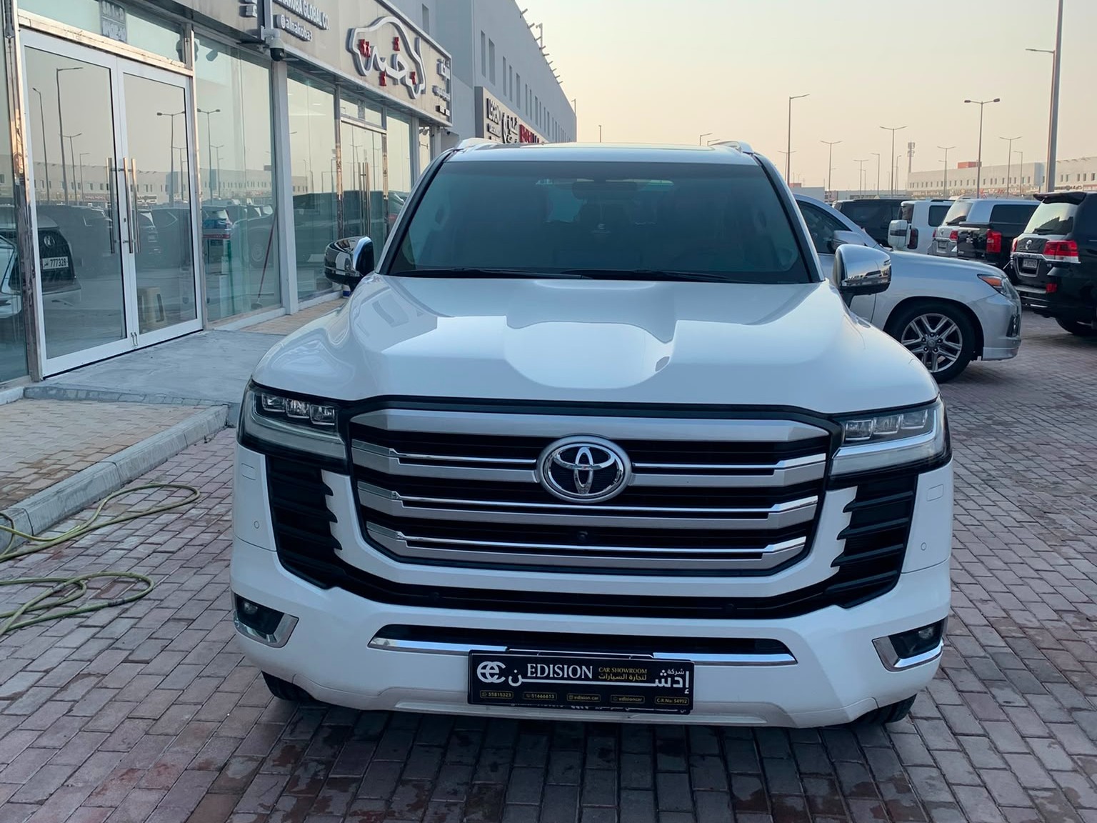Toyota Land Cruiser VX Twin Turbo 2022 - Image 2