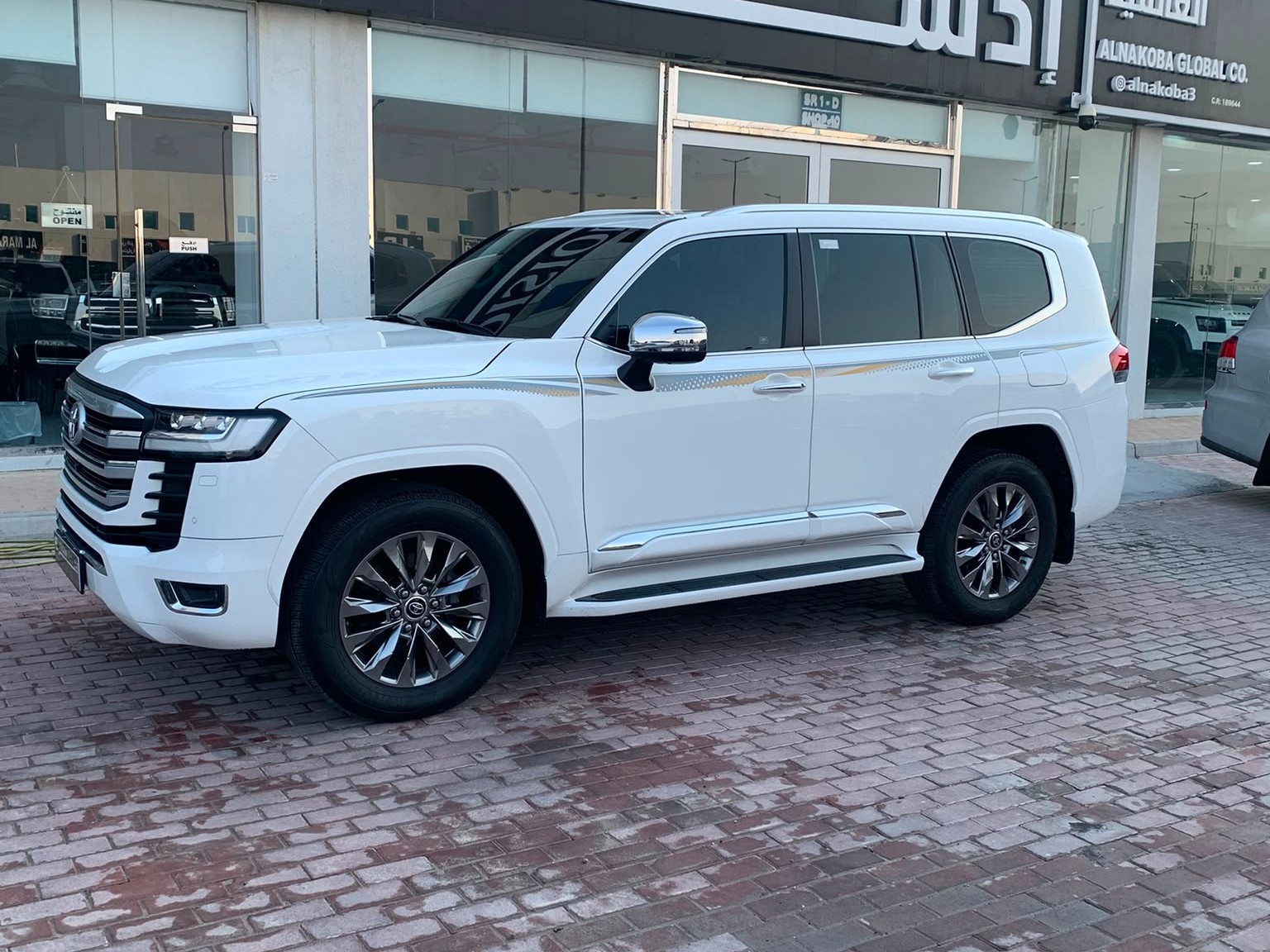 Toyota Land Cruiser VX Twin Turbo 2022