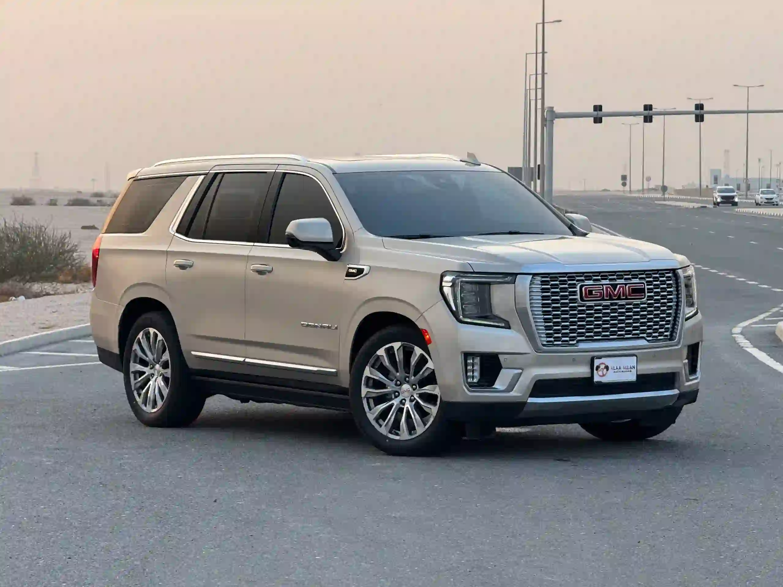 GMC Yukon Denali 2023
