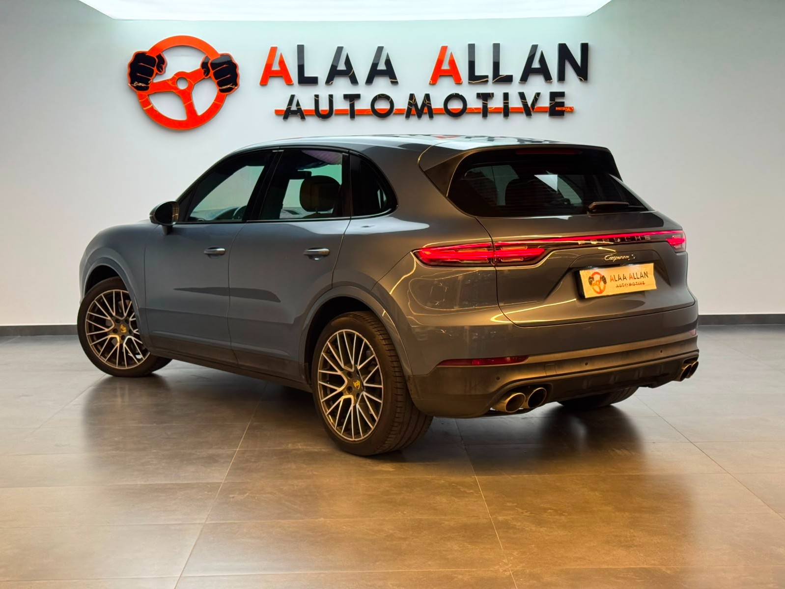 Porsche Cayenne S  2018 - Image 3