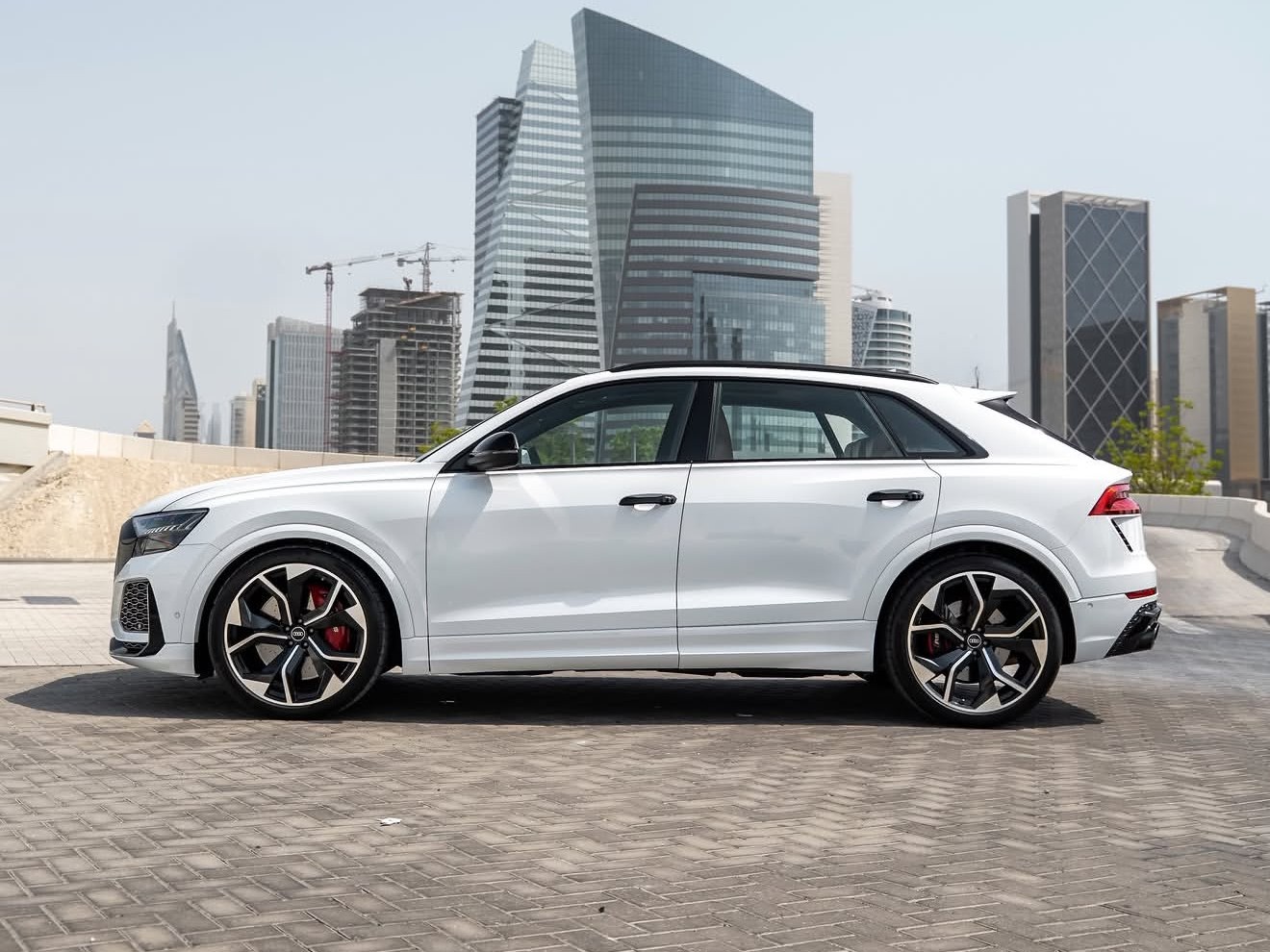 Audi RSQ 8 2023 - Image 3