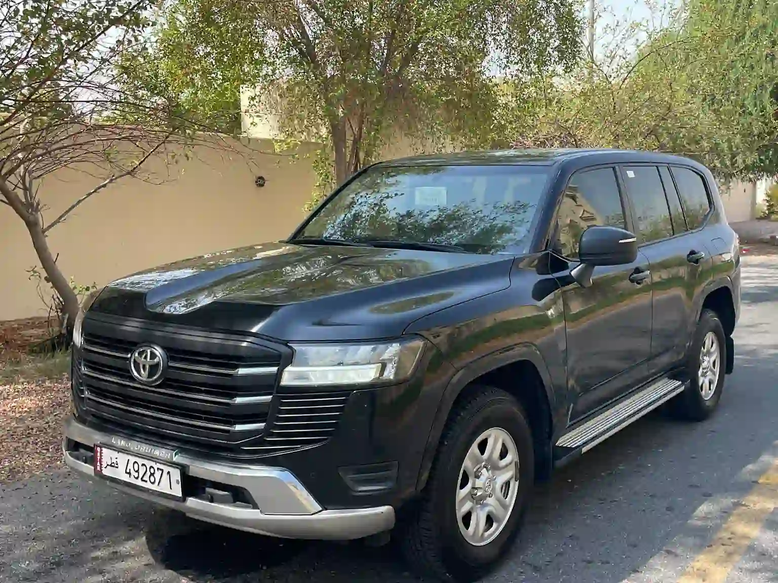 Toyota Land Cruiser GX 2023