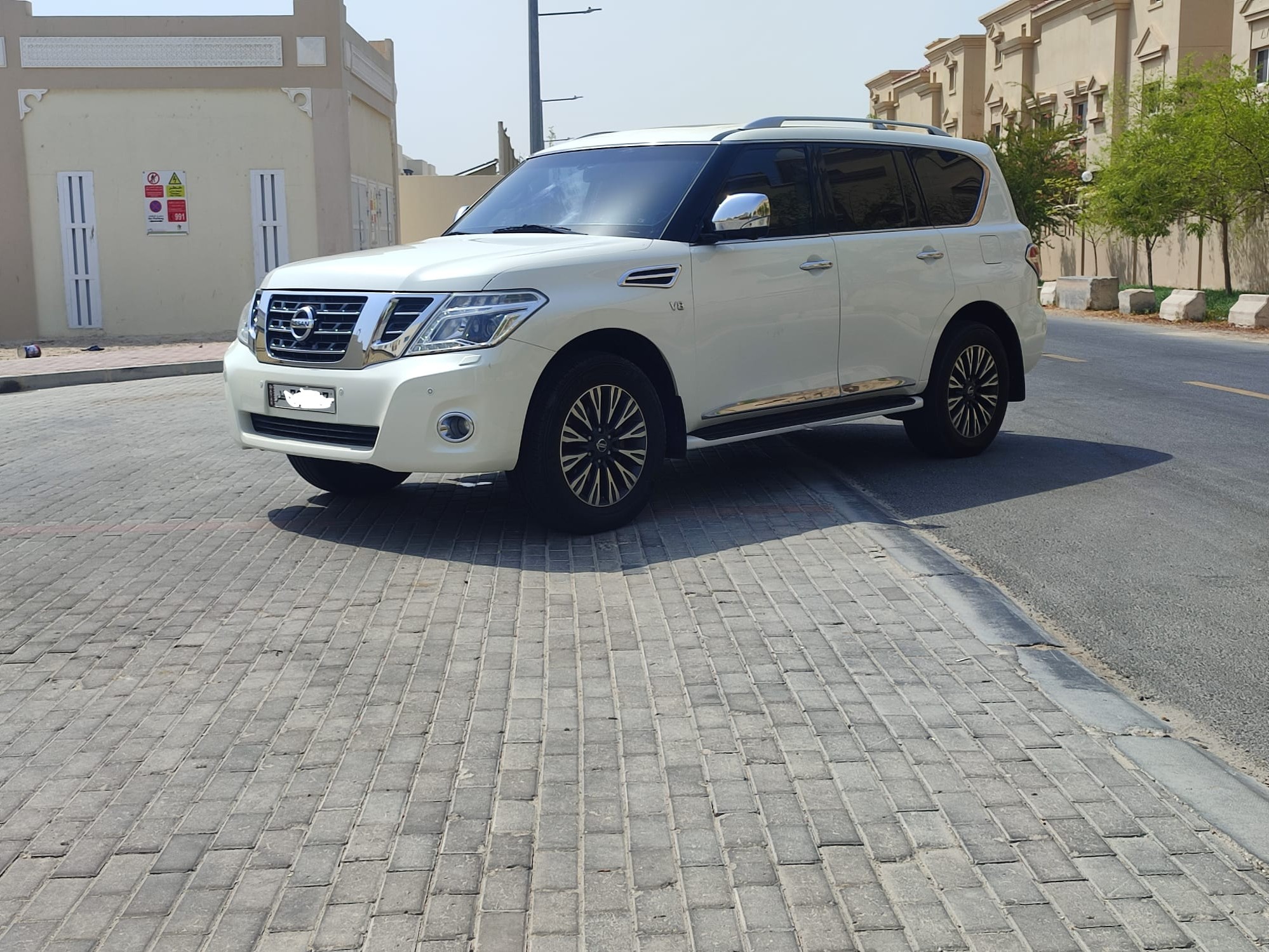 Nissan Patrol  Platinum 2014 - Image 3