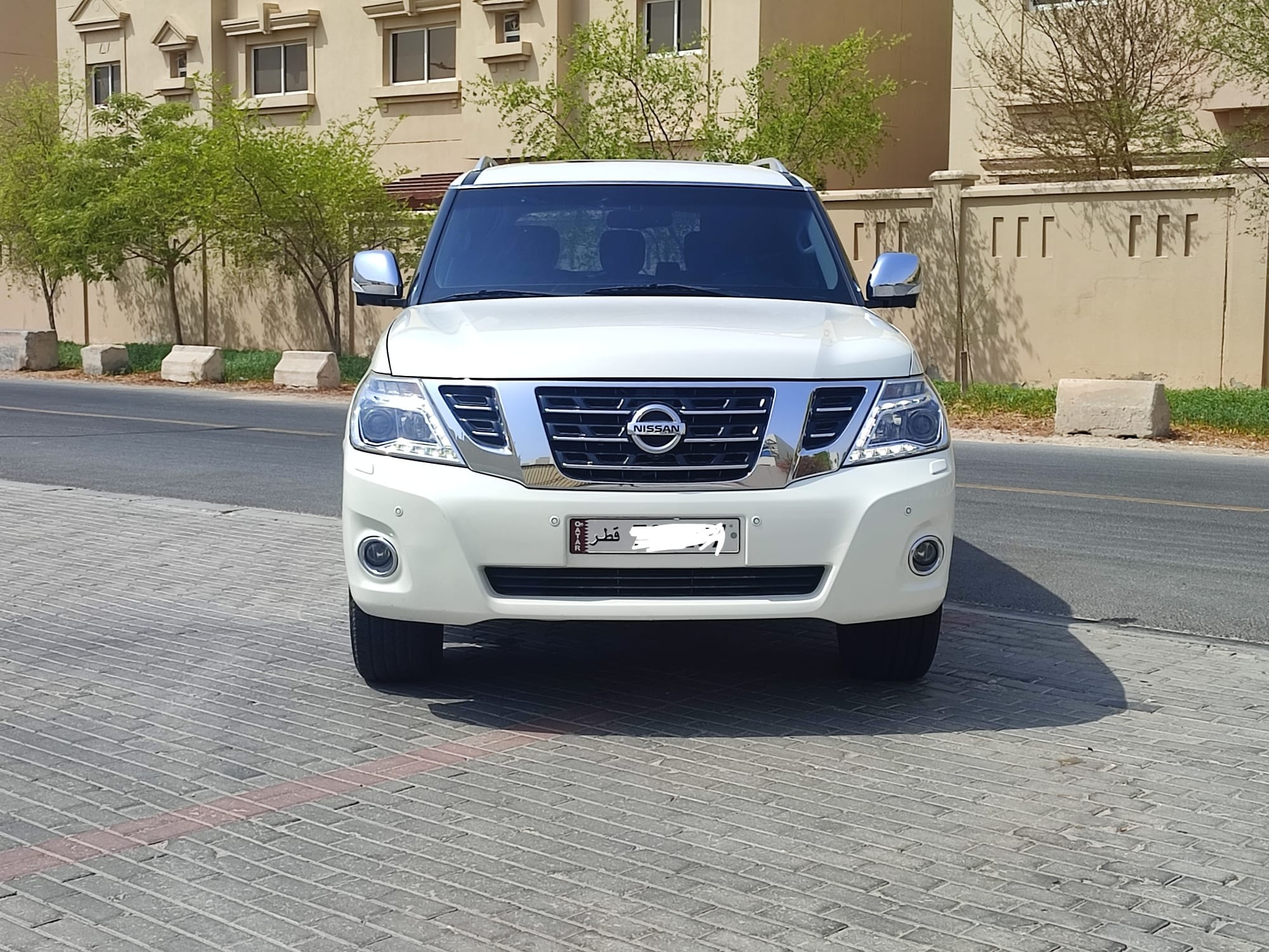 Nissan Patrol  Platinum 2014 - Image 2