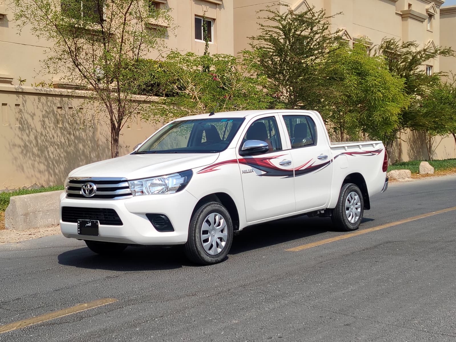 Toyota Hilux 2.7 2023 - Image 3