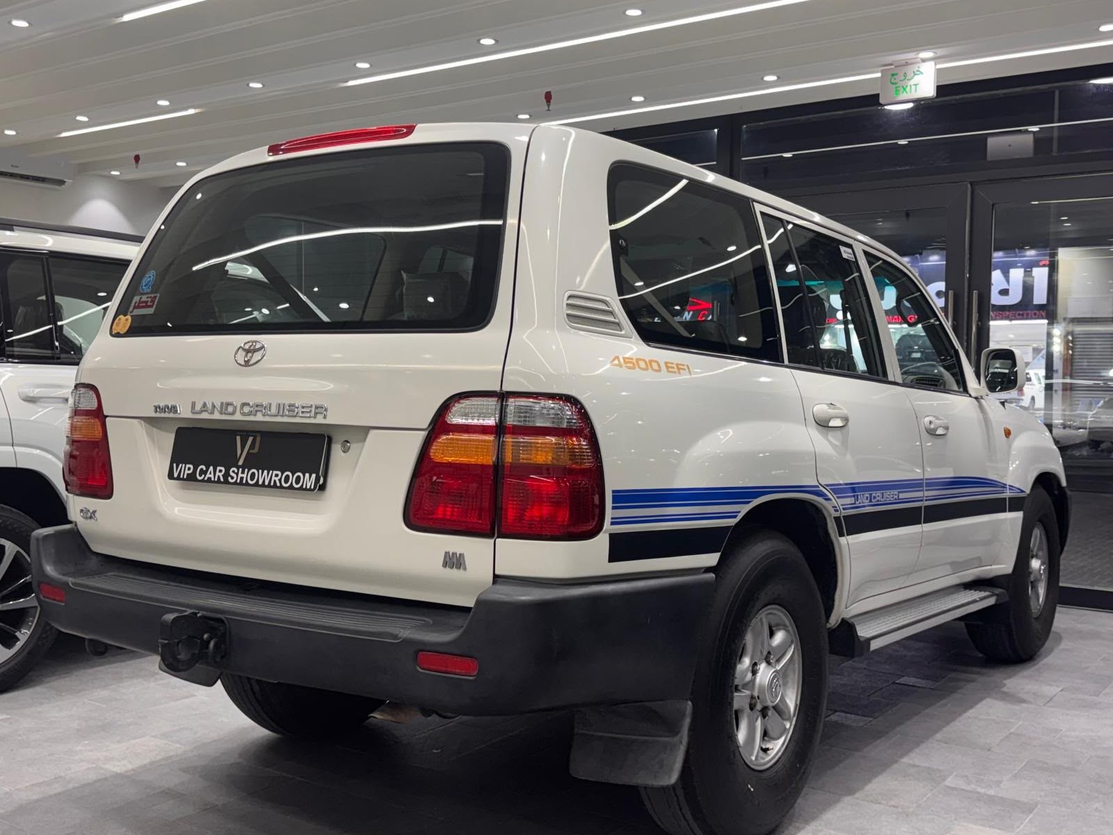 Toyota Land Cruiser GXR v6 2001 - Image 4