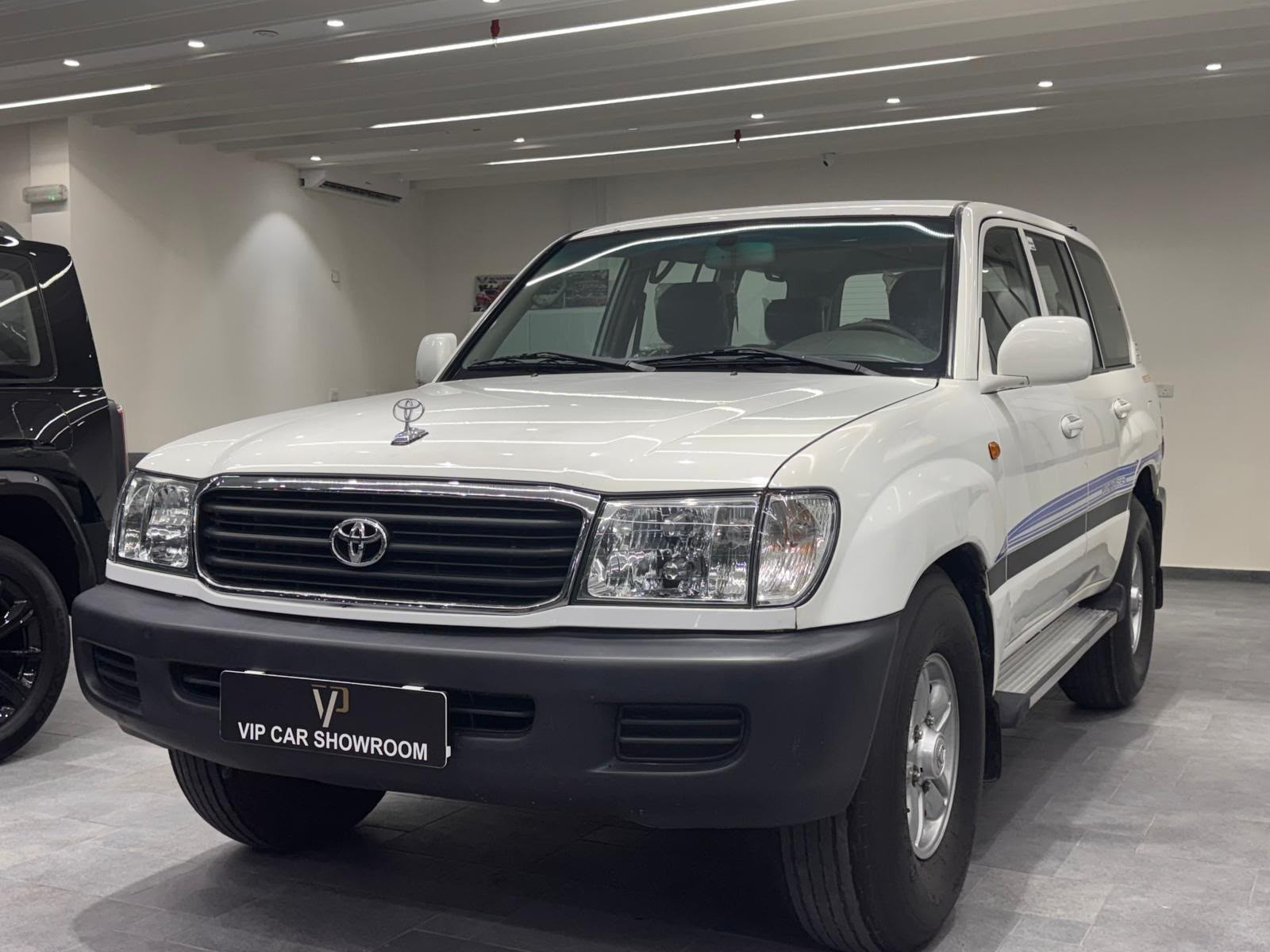 Toyota Land Cruiser GXR v6 2001 - Image 3