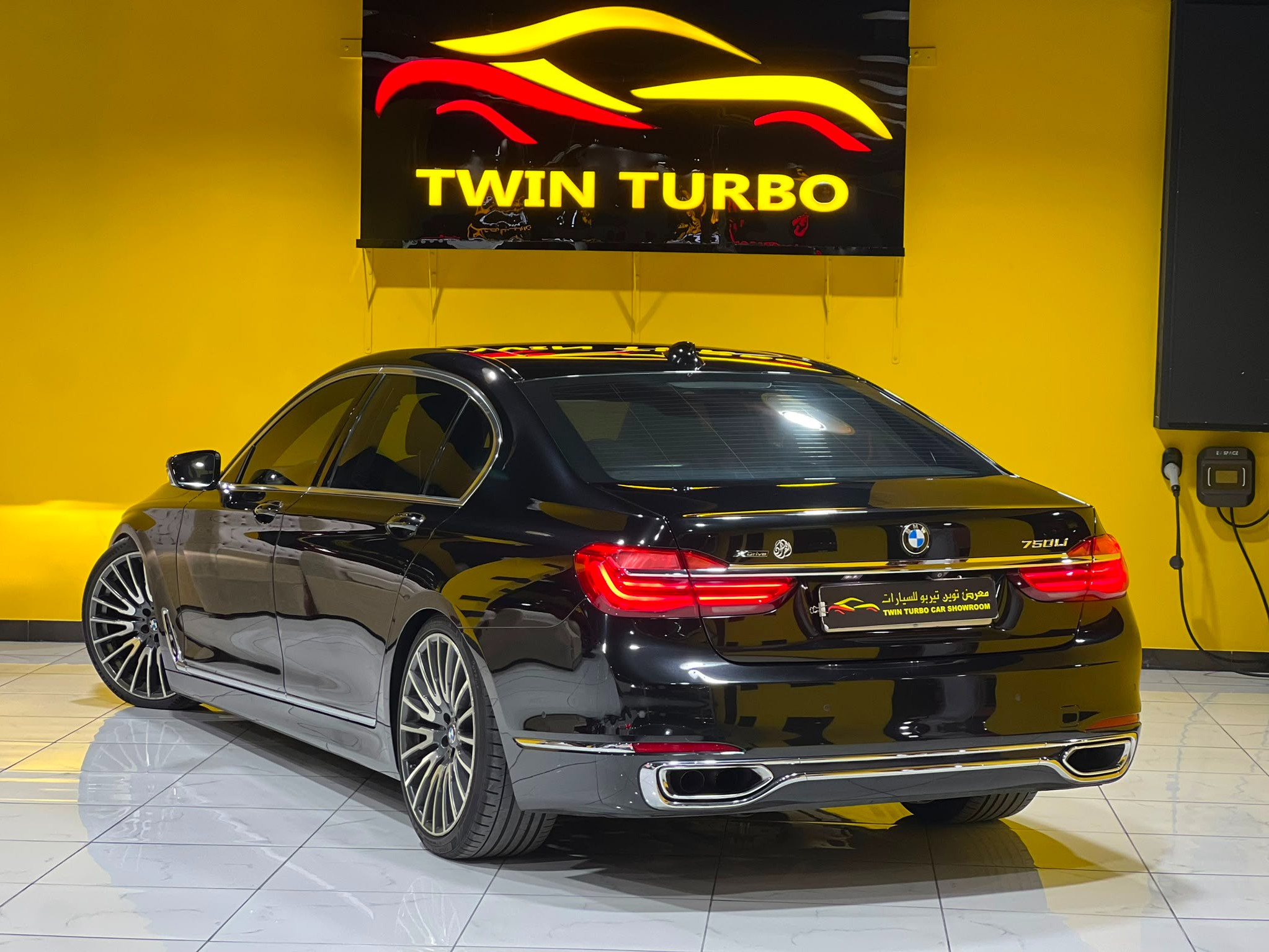 BMW 7-Series 750 iL 2017 - Image 4