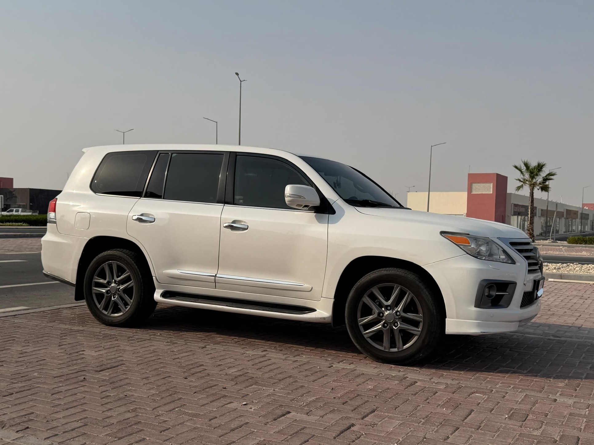 Lexus LX 570 2009