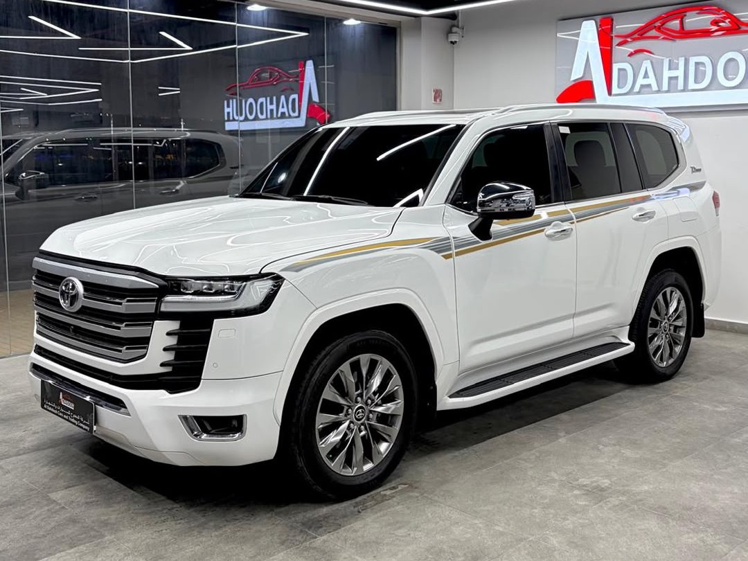 Toyota Land Cruiser VXR Twin Turbo 2022 - Image 3