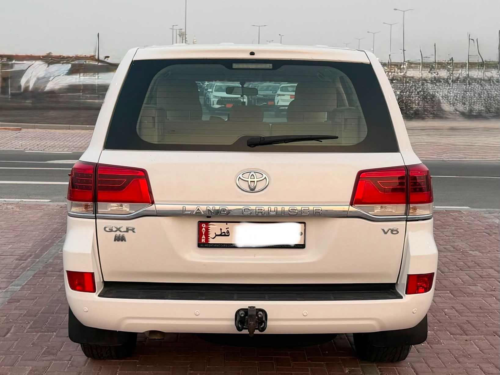 Toyota Land Cruiser GXR v6 2020 - Image 4
