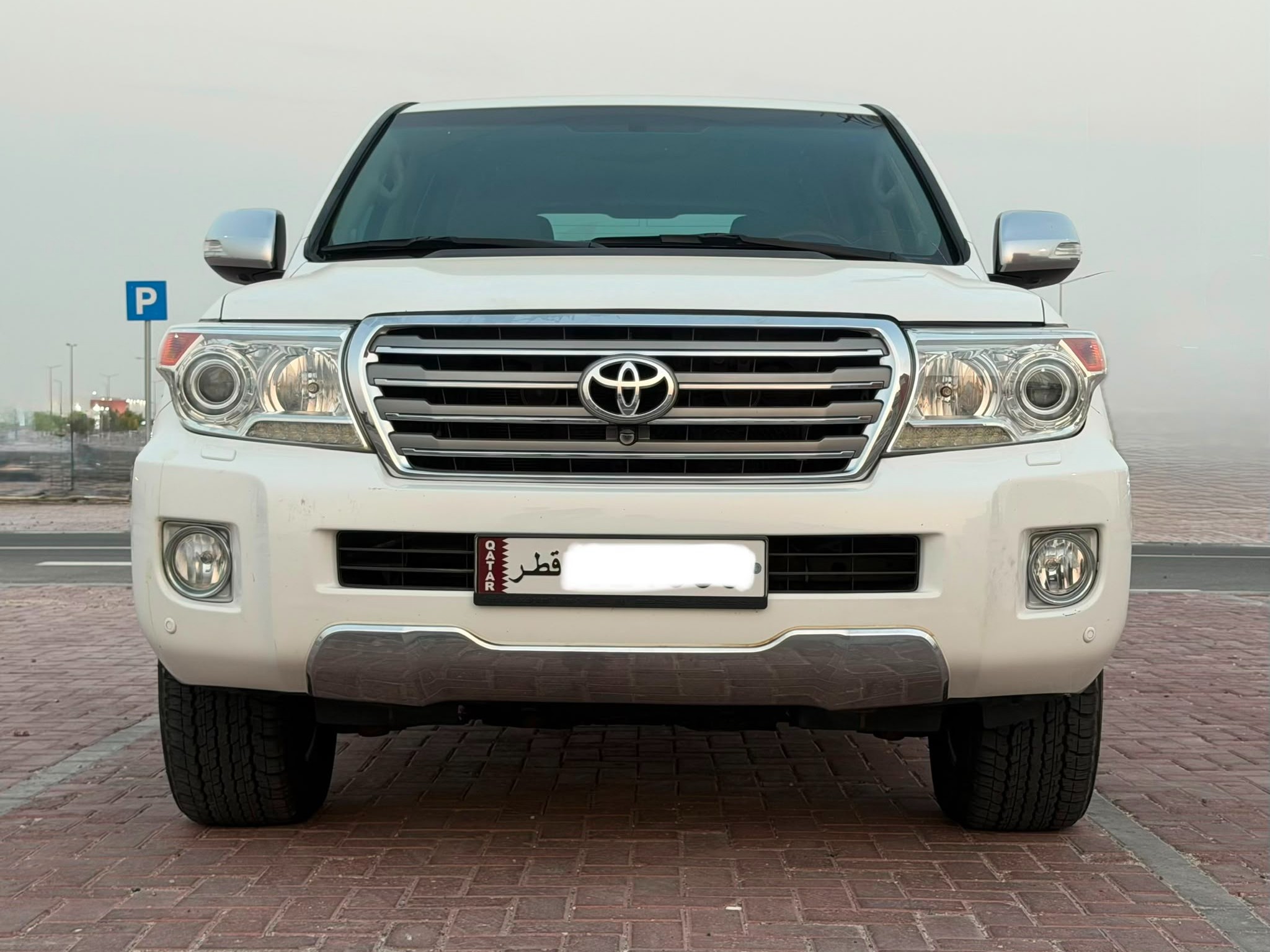 Toyota Land Cruiser VX.R 2014 - Image 2