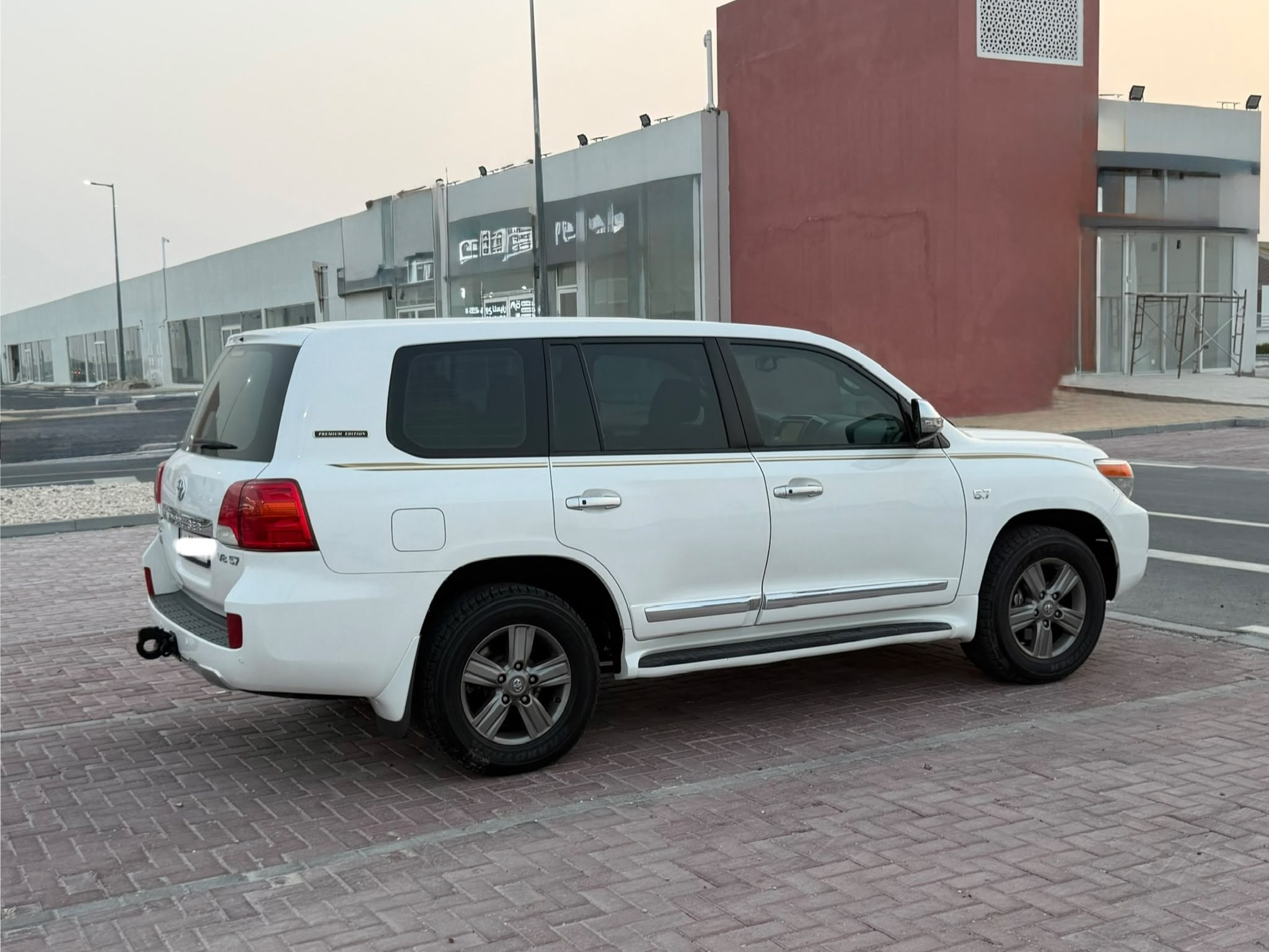 Toyota Land Cruiser VX.R 2014 - Image 4