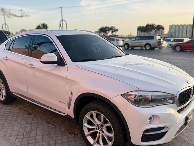 BMW X-Series X6 2016