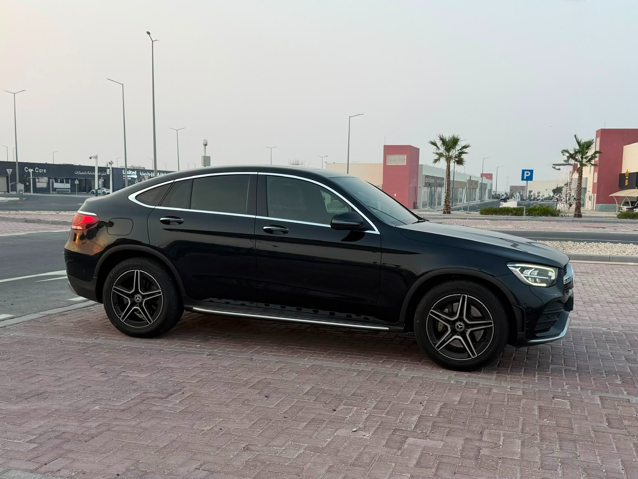 Mercedes-Benz GLC  200 2020