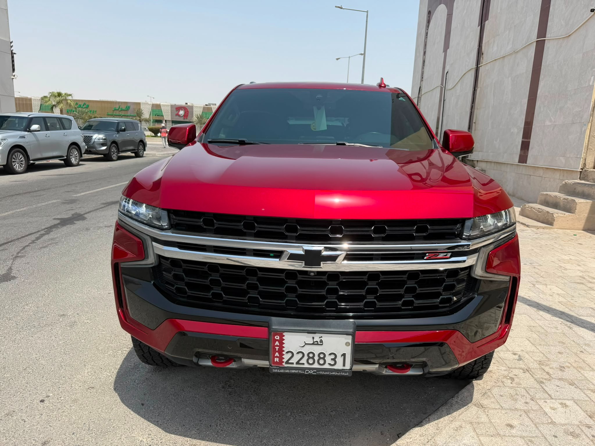Chevrolet Tahoe 2022 - Image 2