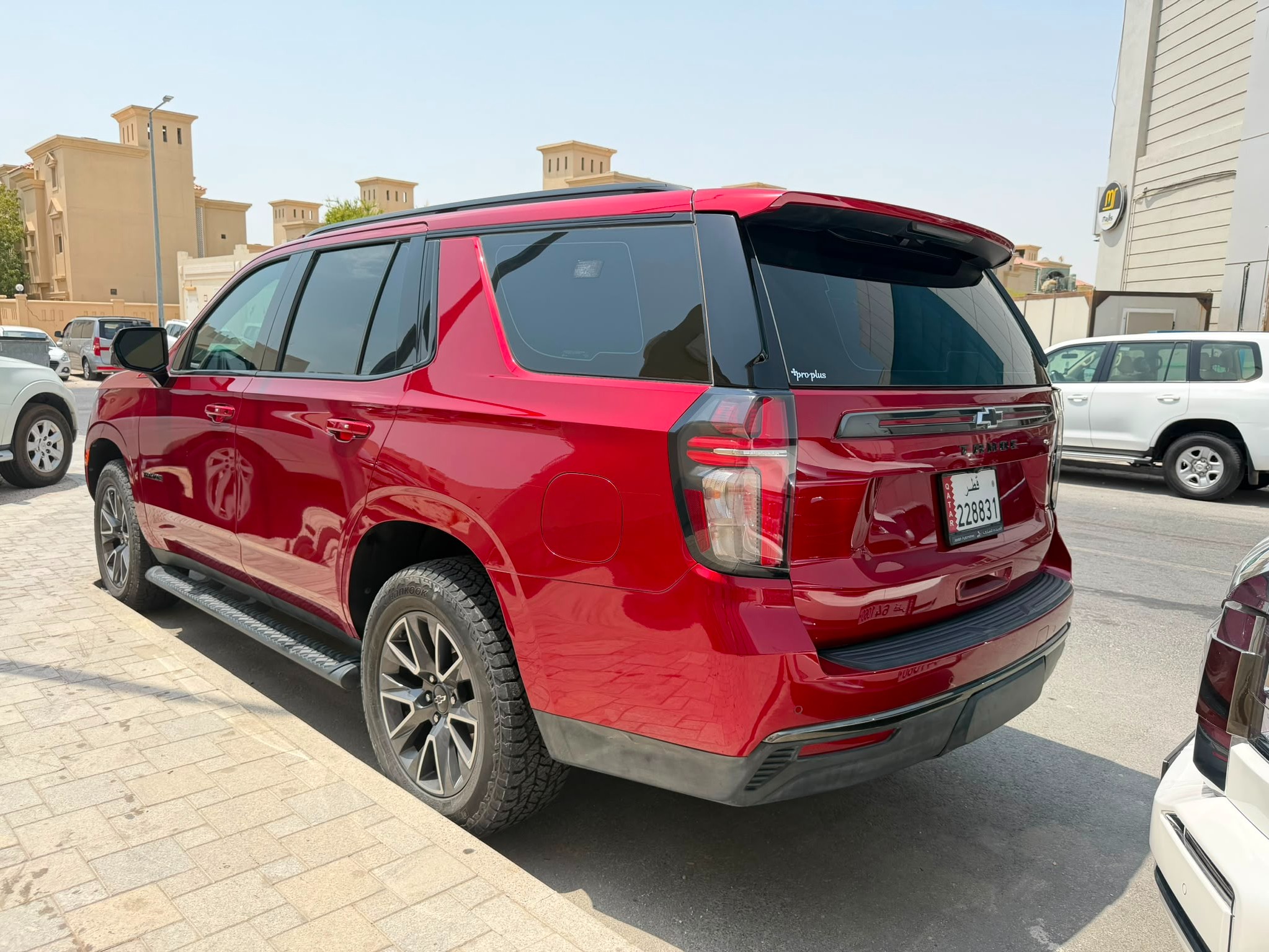 Chevrolet Tahoe 2022 - Image 4