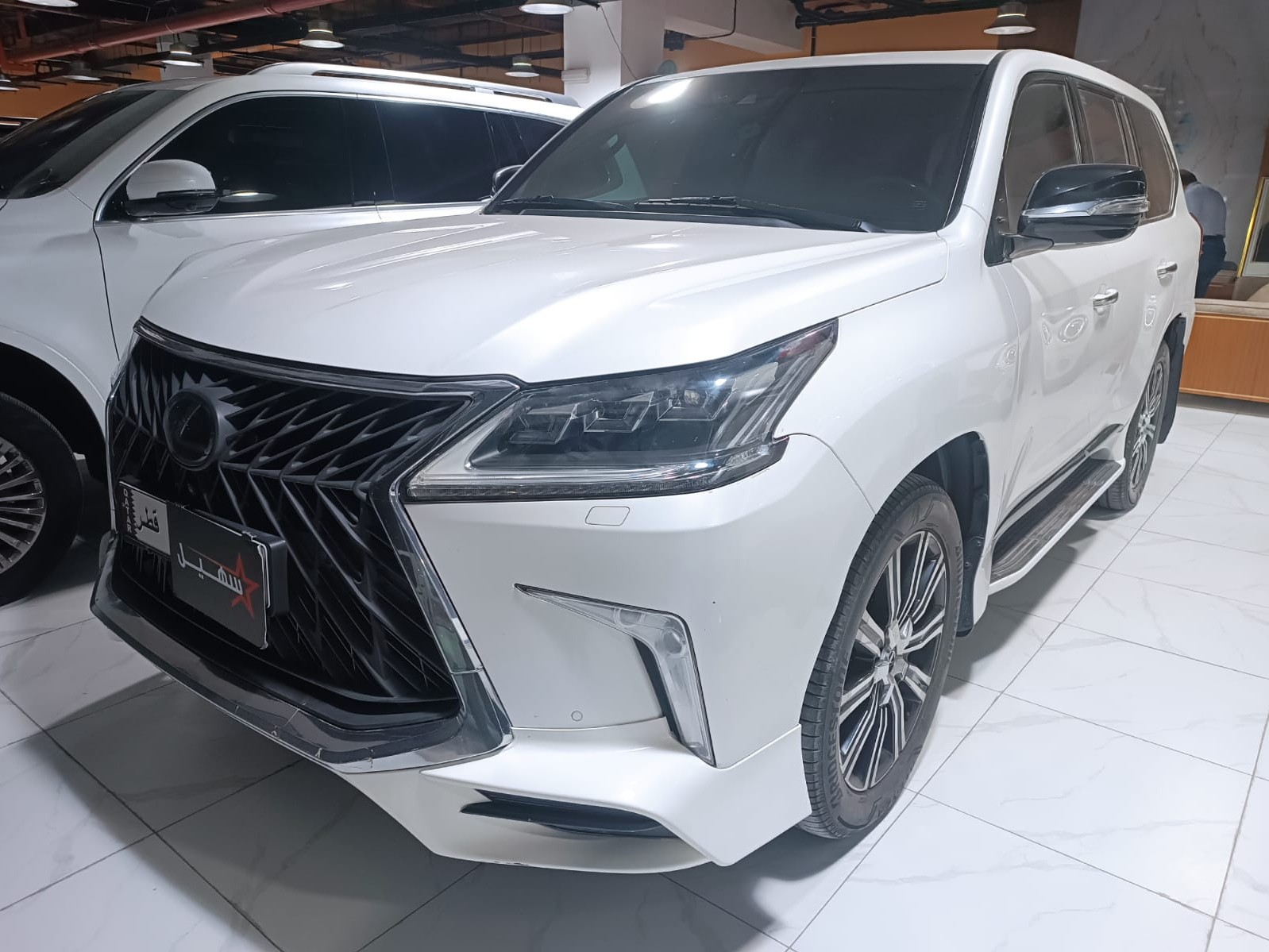 Lexus LX 570 2017 - Image 3