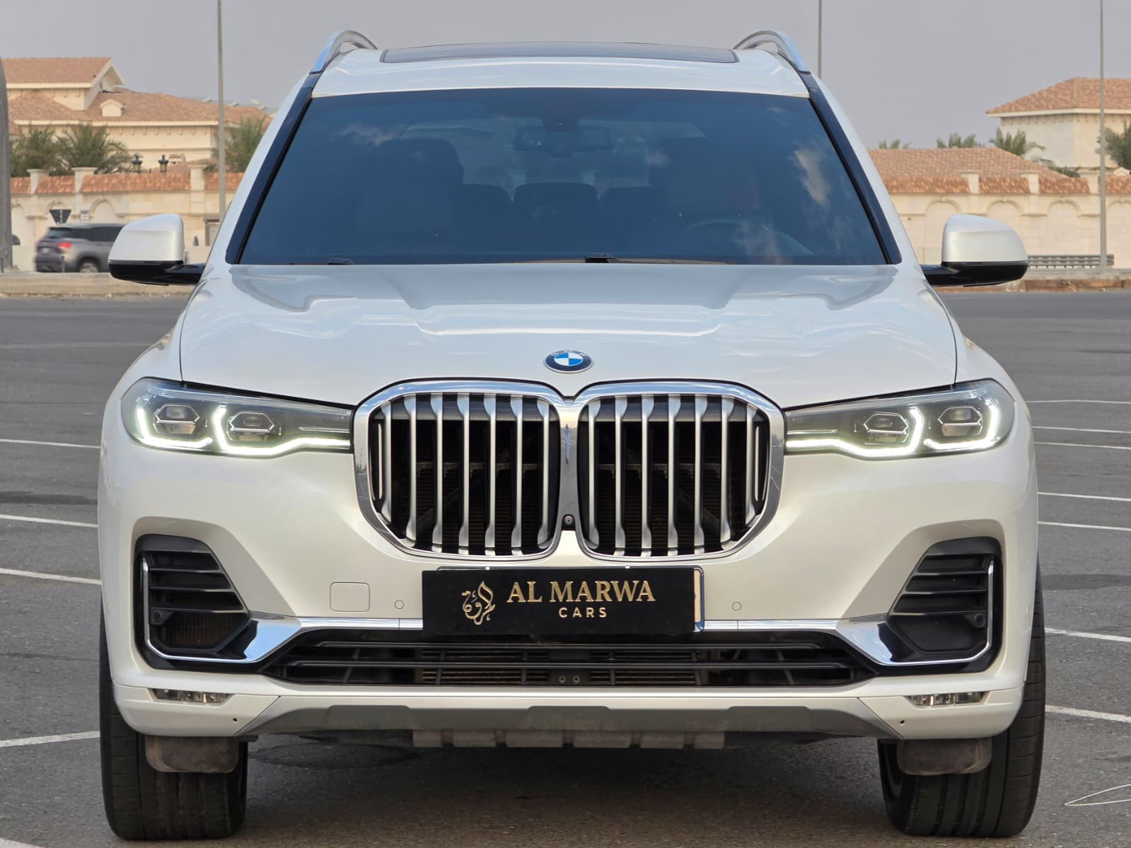 BMW X-Series X7 xDrive40i 2021 - Image 2