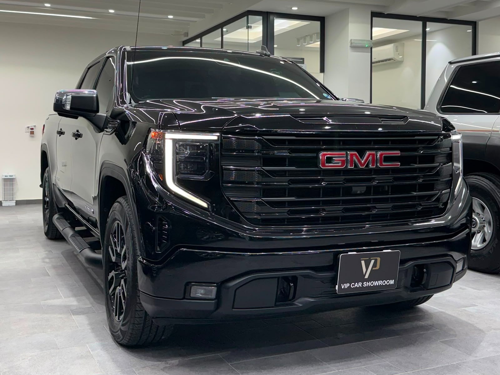 GMC Sierra Elevation  2023