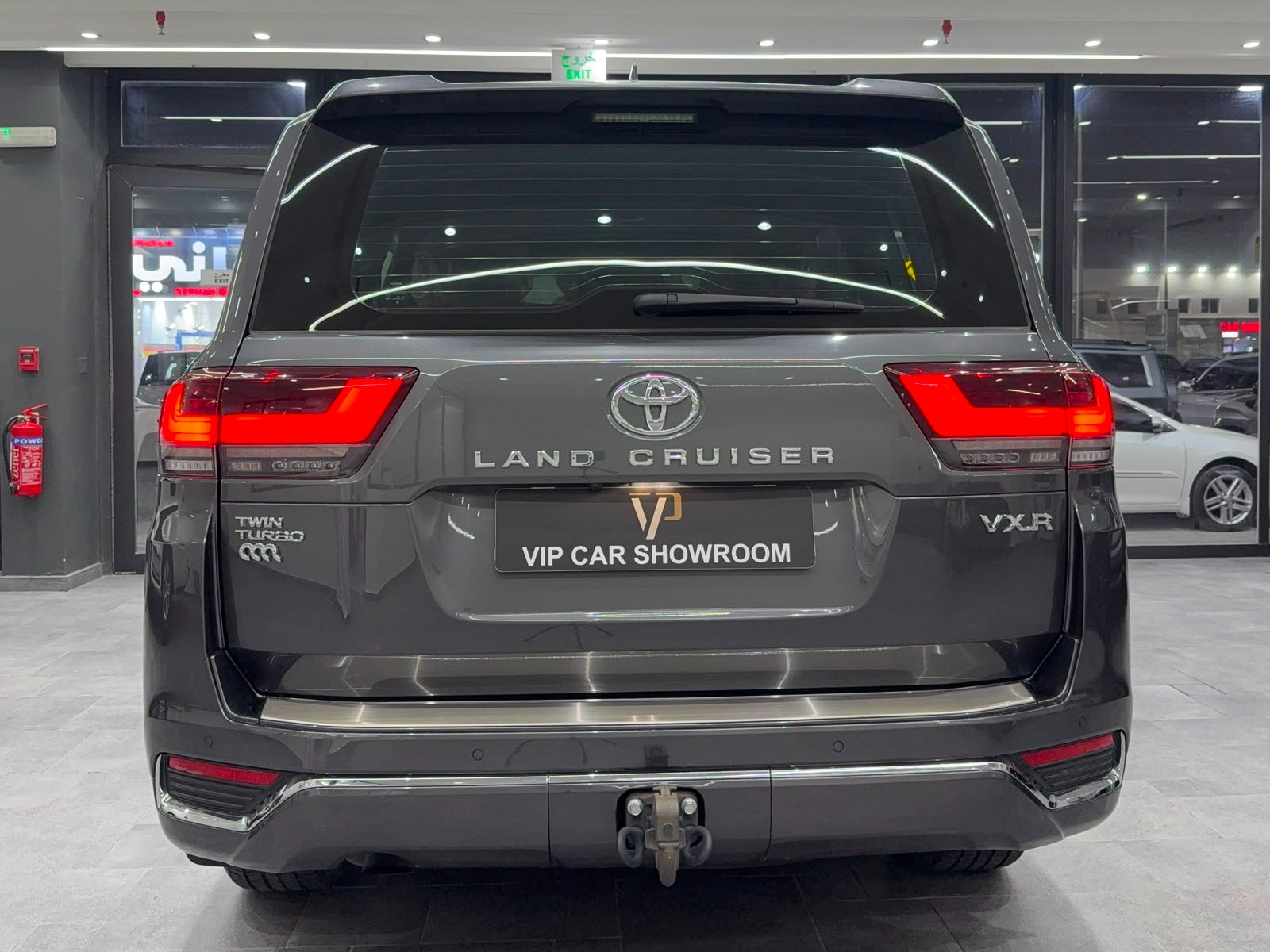Toyota Land Cruiser GR TWIN TURBO 2024 - Image 4
