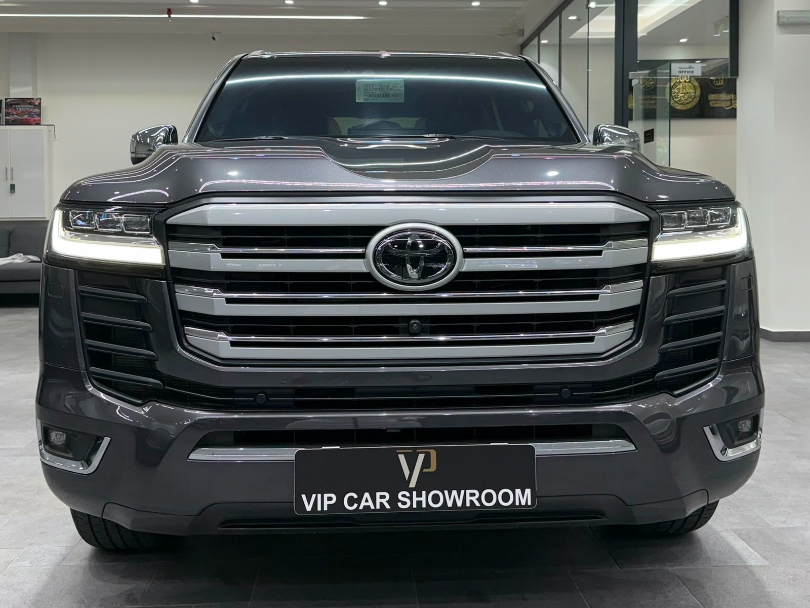 Toyota Land Cruiser GR TWIN TURBO 2024 - Image 2