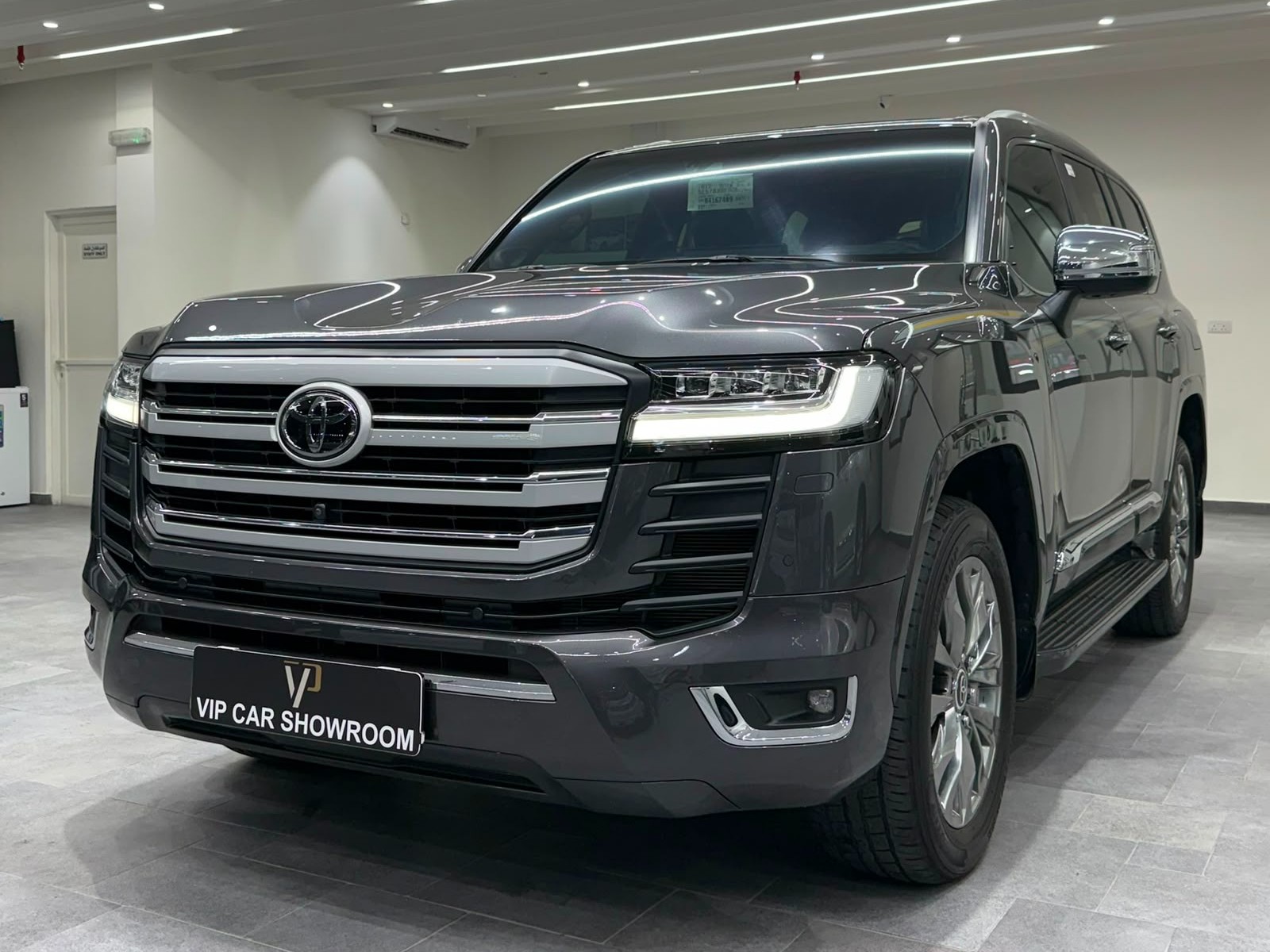 Toyota Land Cruiser GR TWIN TURBO 2024 - Image 3