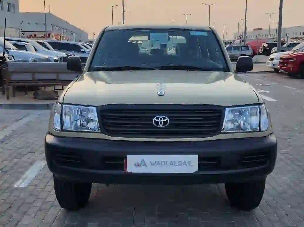Toyota Land Cruiser G standard 2002 - Image 2