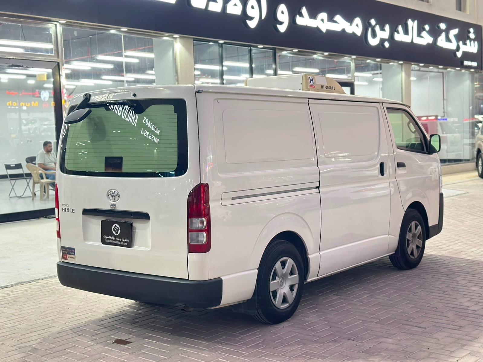 Toyota Hi-Ace 2023 - Image 4