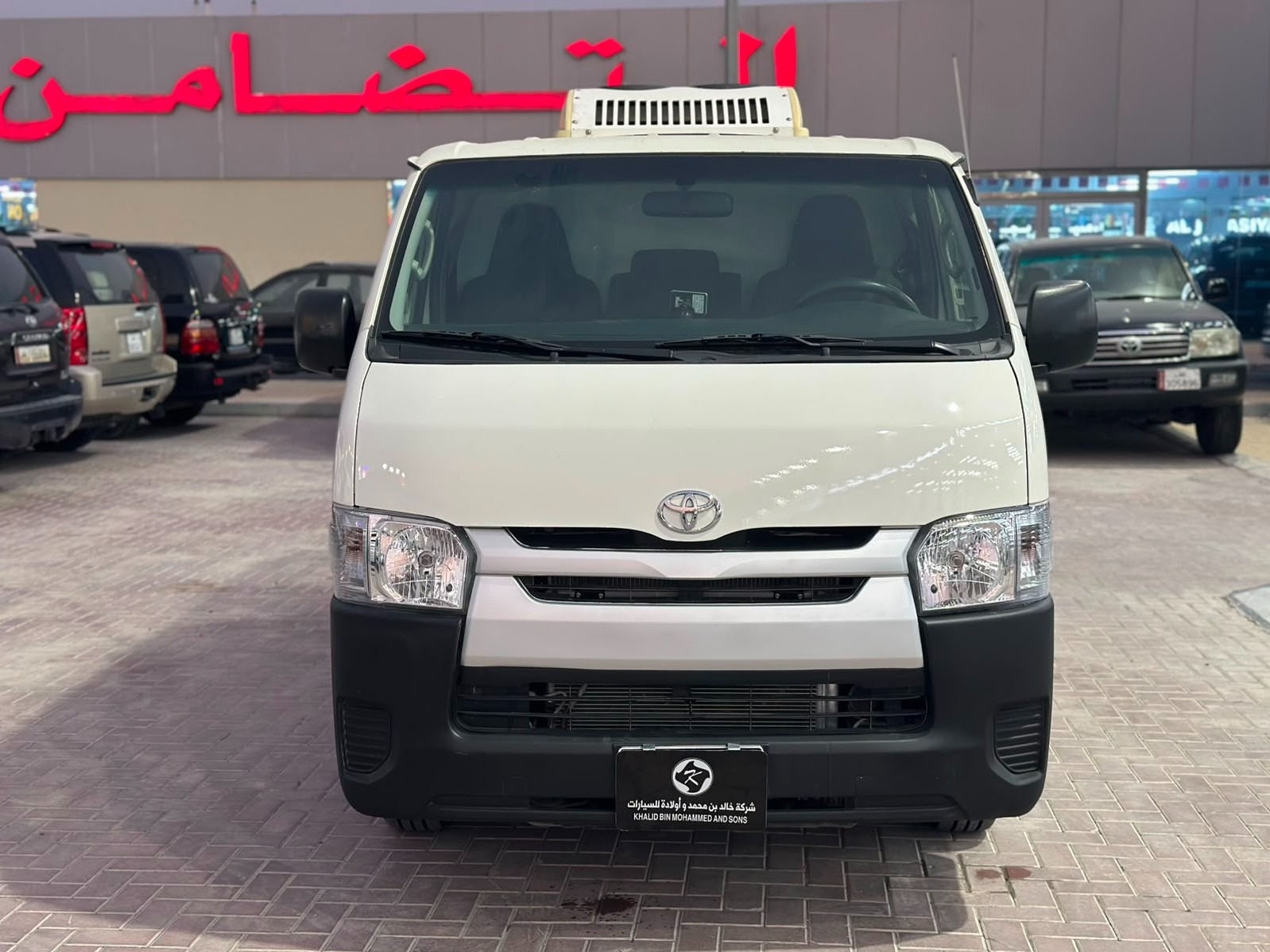 Toyota Hi-Ace 2023 - Image 2