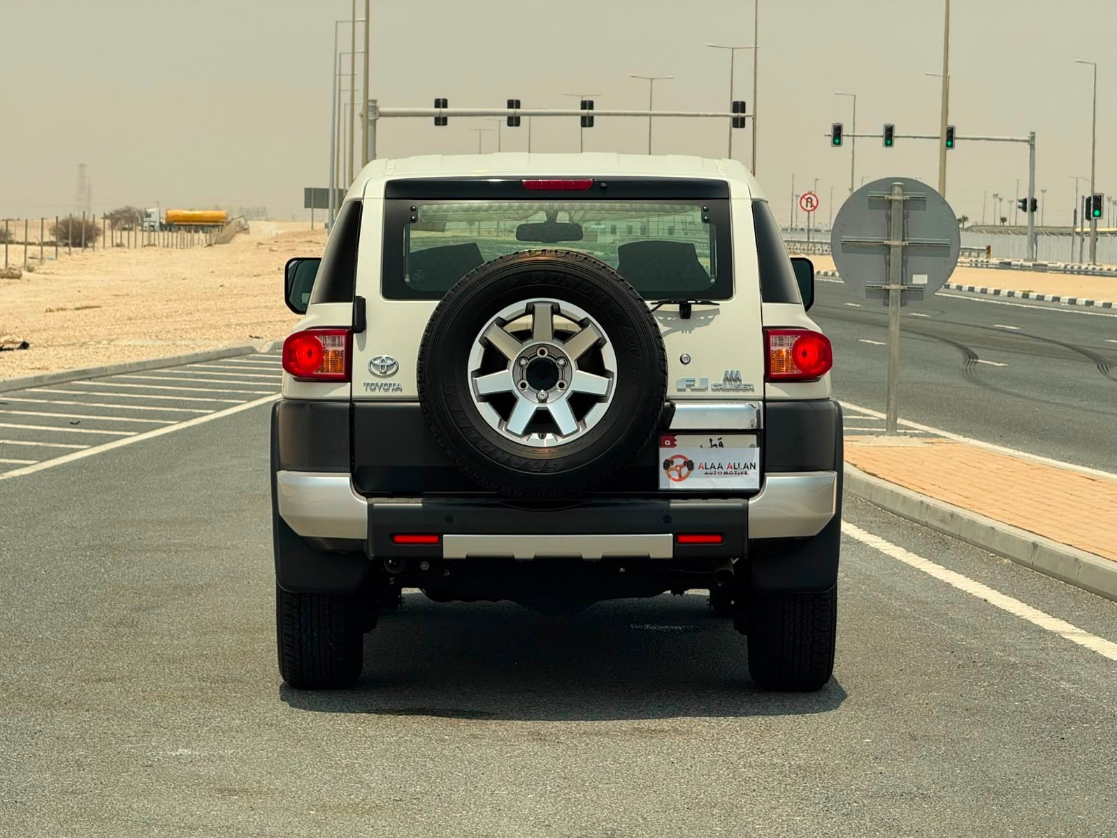 Toyota FJ Cruiser 2022 - Image 4