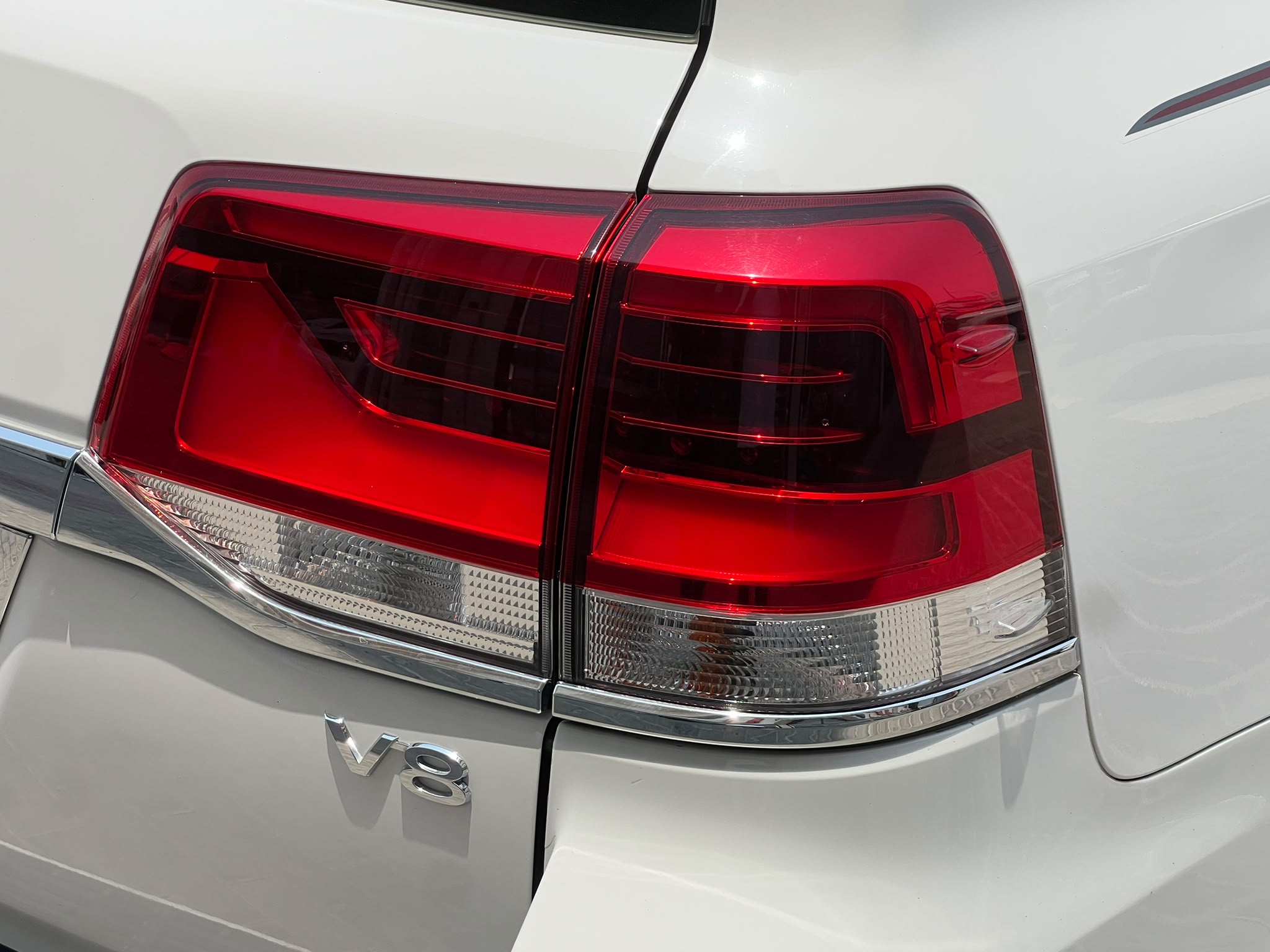 Toyota Land Cruiser GXR Grand Touring 2020 - Image 4