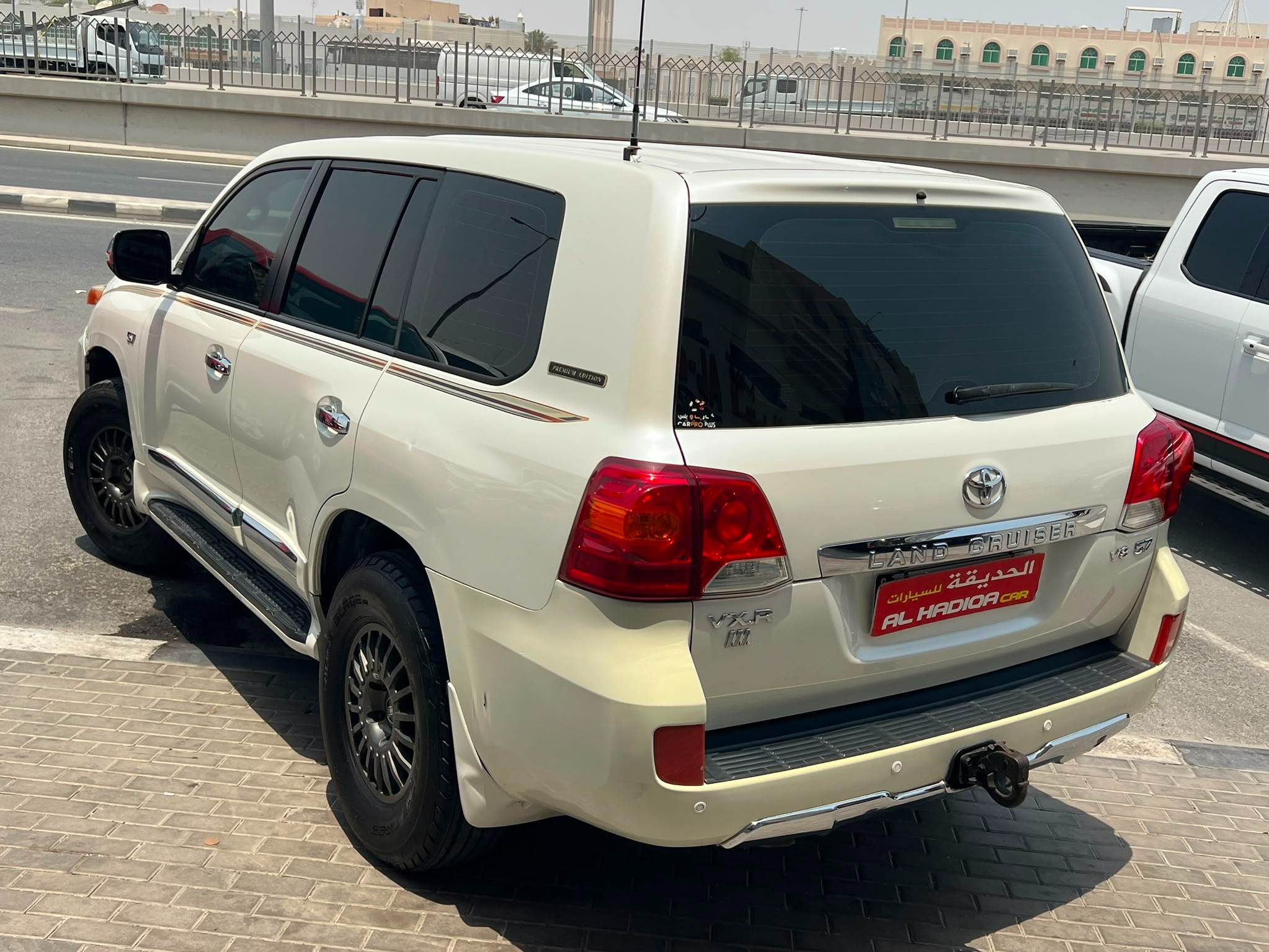 Toyota Land Cruiser VX.R 2015 - Image 3