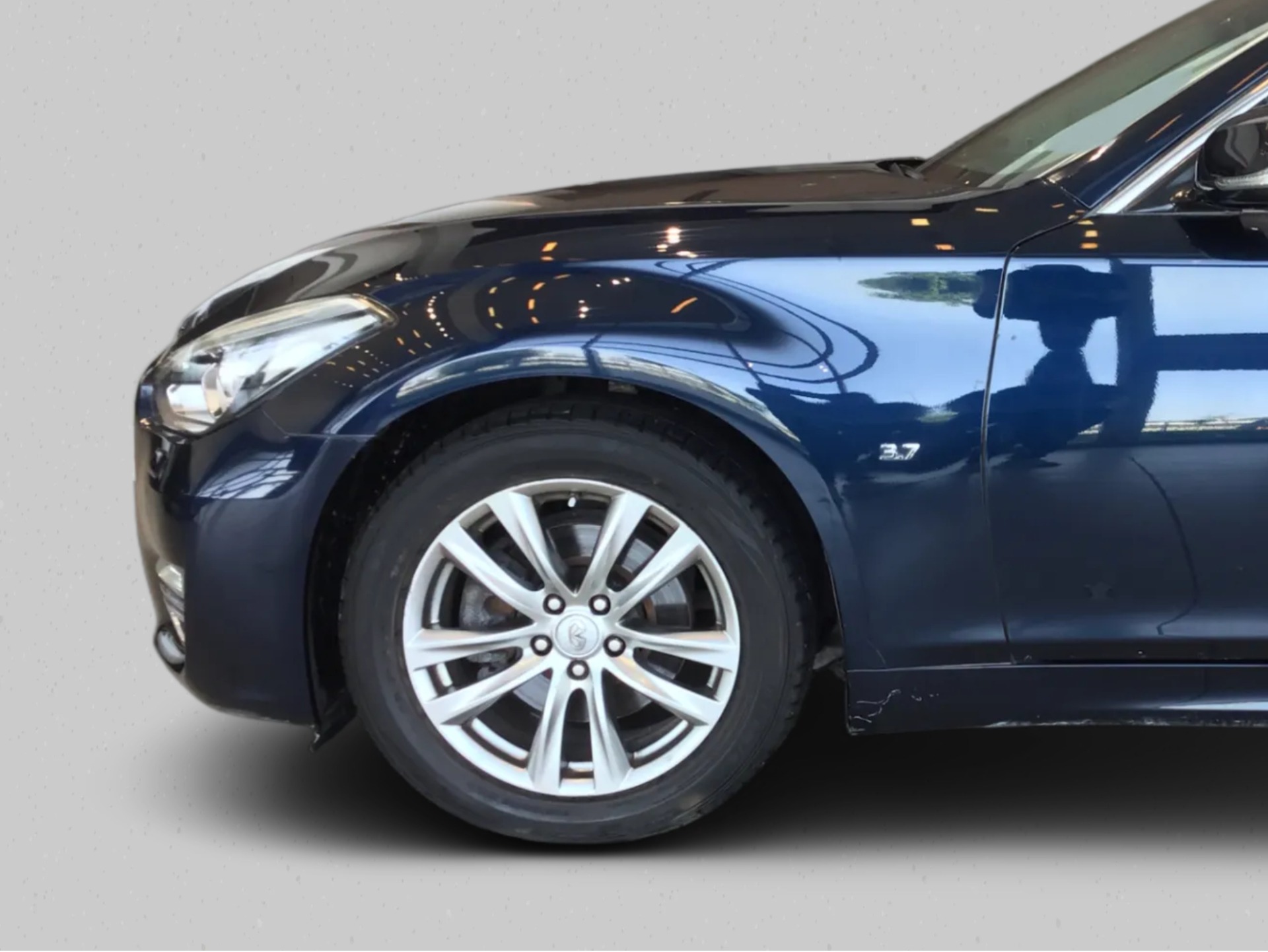 Infiniti Q70 2016 - Image 4