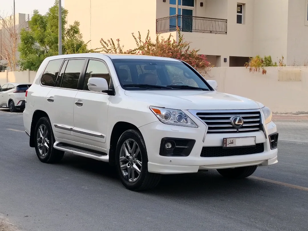 Lexus LX 570 2014