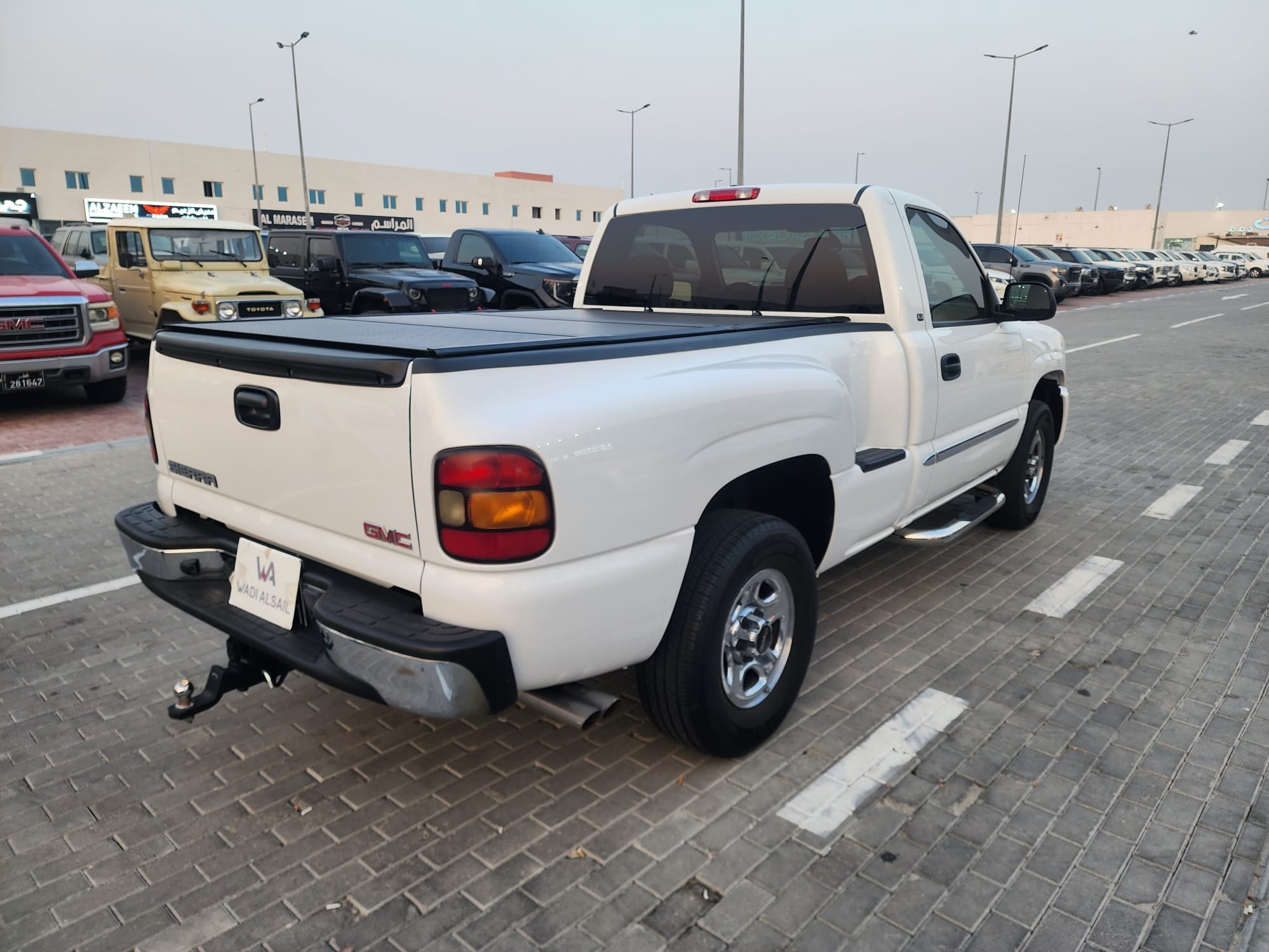GMC Sierra 2004 - Image 3