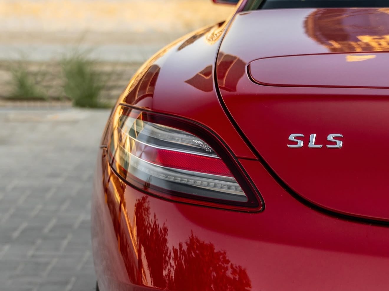 Mercedes-Benz SLS 63 AMG 2011 - Image 4