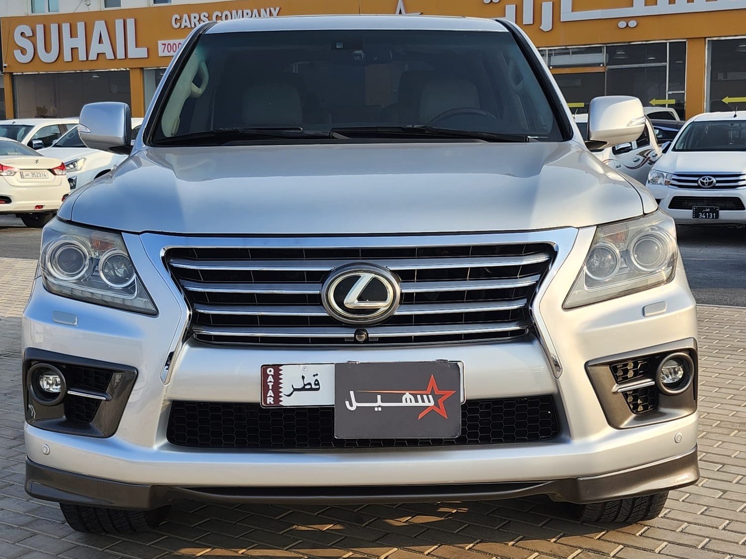 Lexus LX 570 S 2013 - Image 2