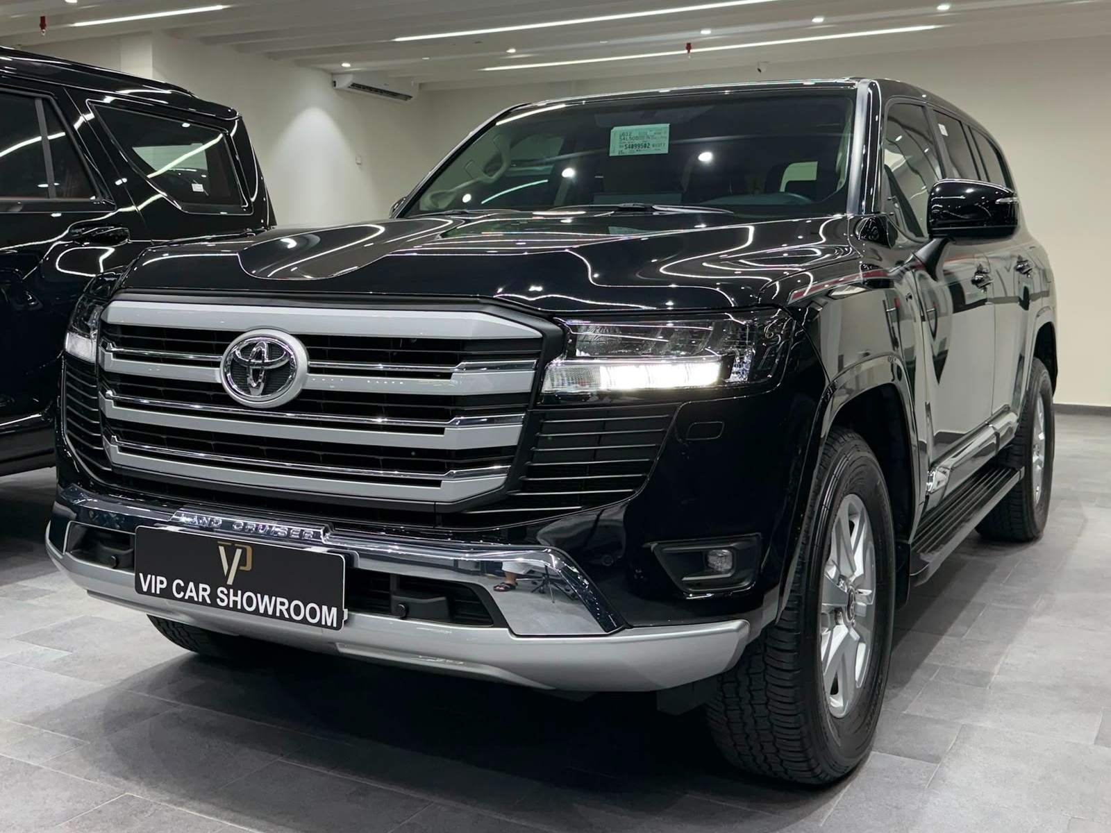 Toyota Land Cruiser GXR Twin Turbo 2025 - Image 3