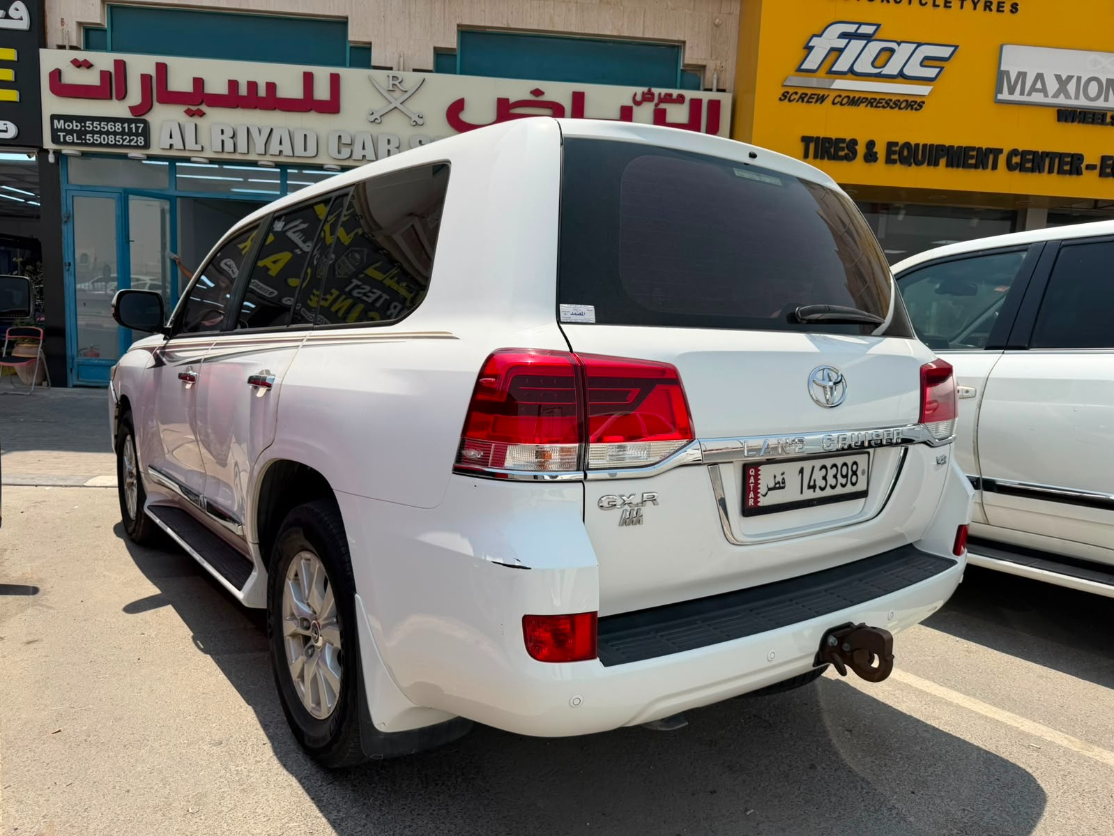 Toyota Land Cruiser GXR v8 2018 - Image 4