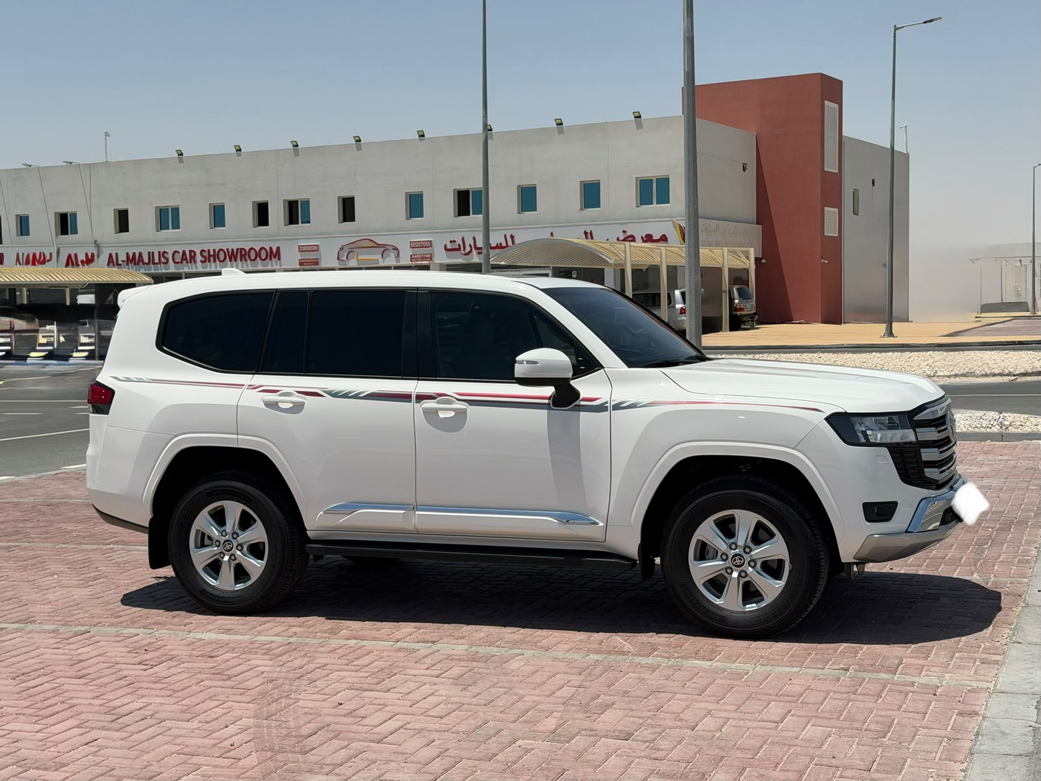تويوتا لاند كروزر جي اكس ار v6 2025
