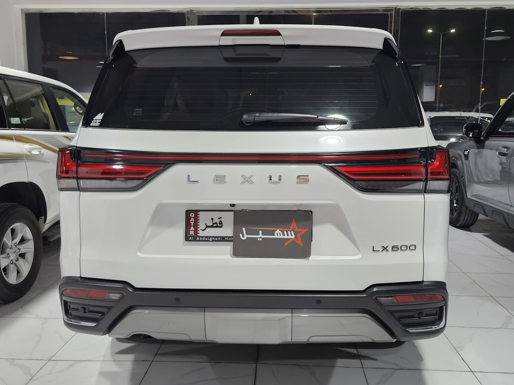 Lexus LX 600 Luxury  2026 - Image 2