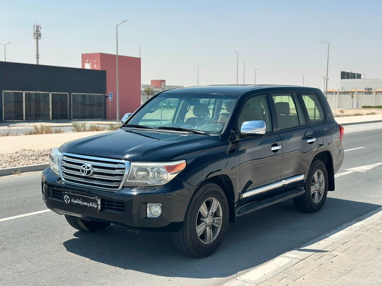 Toyota Land Cruiser GXR v8 2015 - Image 3