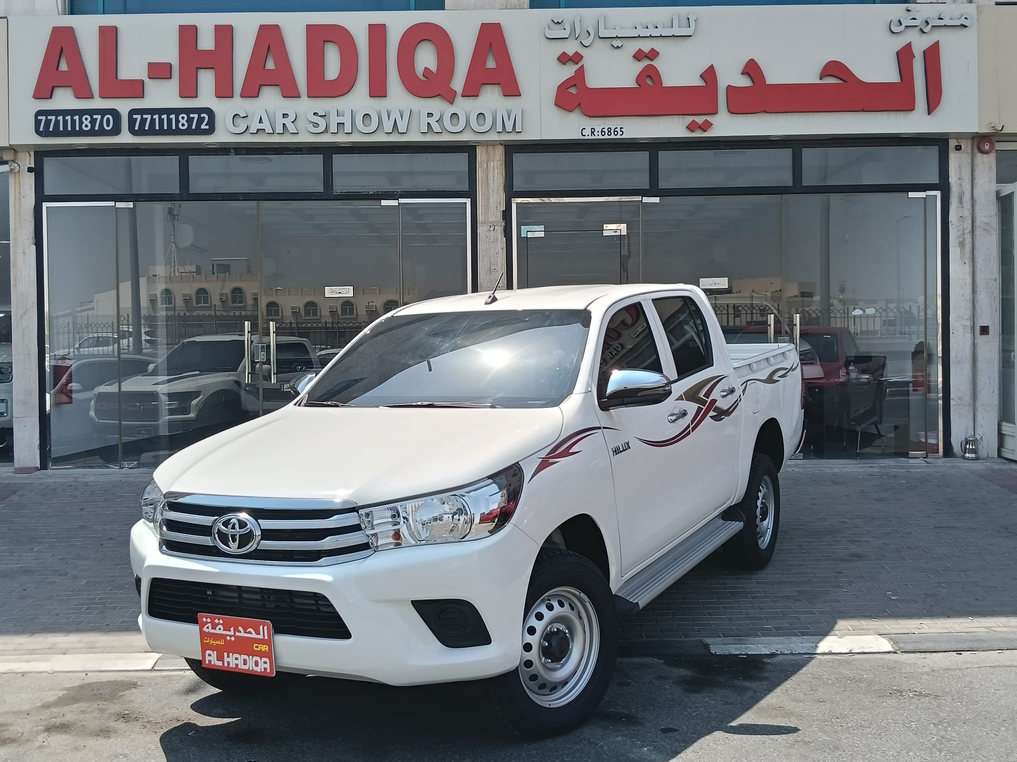 Toyota Hilux 4WD Diesel  2026 - Image 2