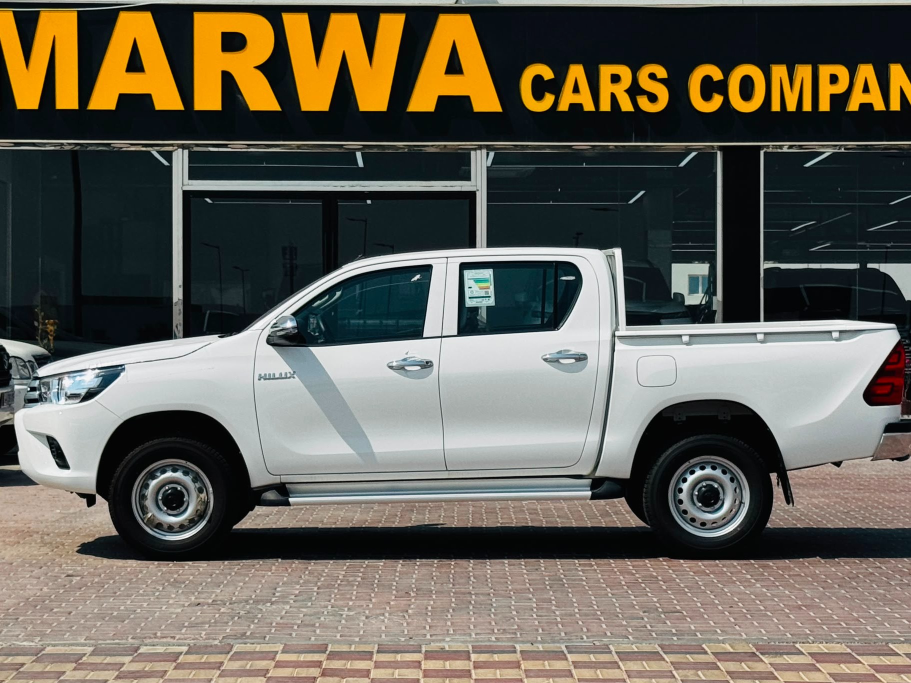 Toyota Hilux 4X4 2026 - Image 4