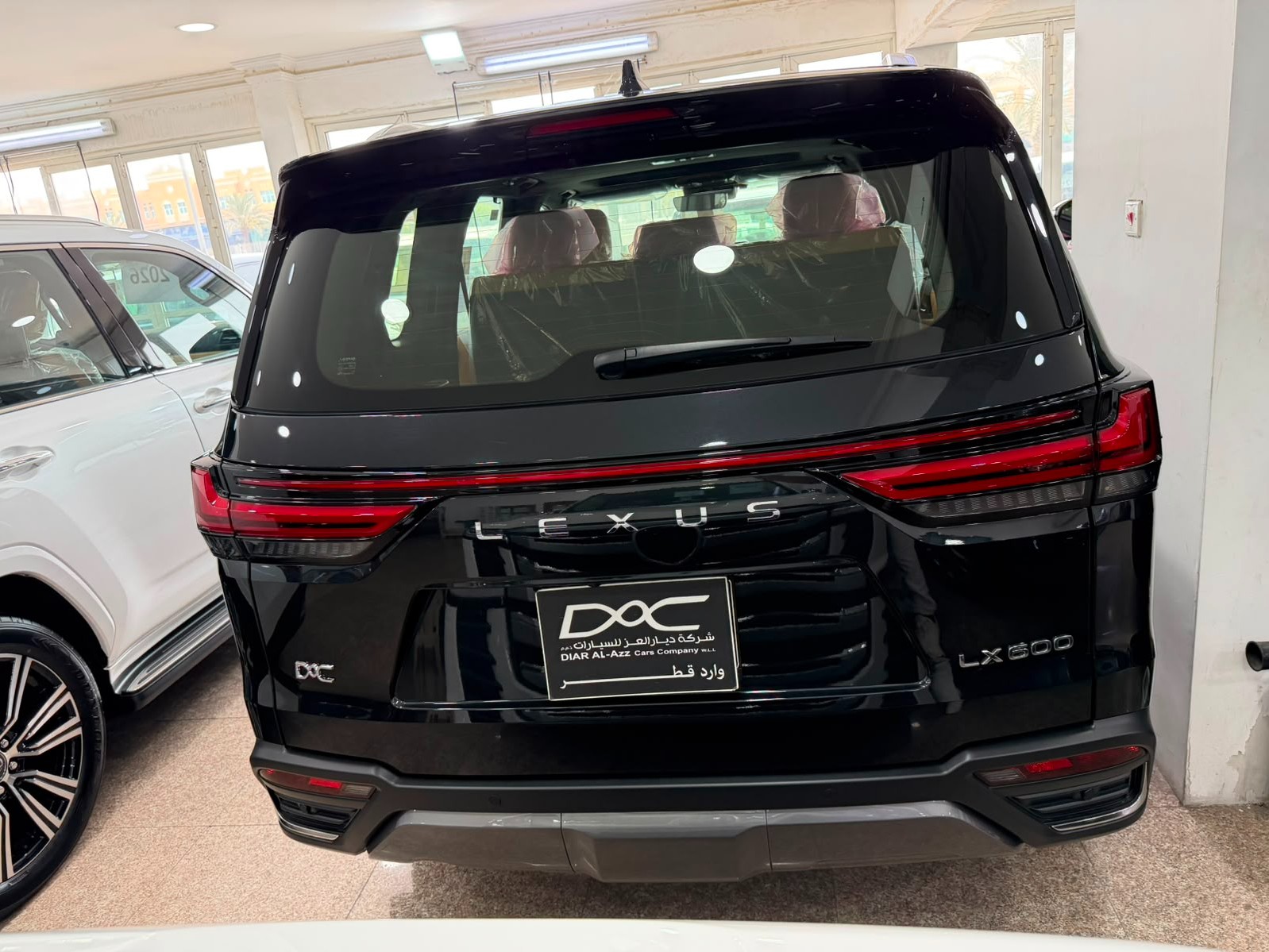 Lexus LX 600 Luxury  2026 - Image 3